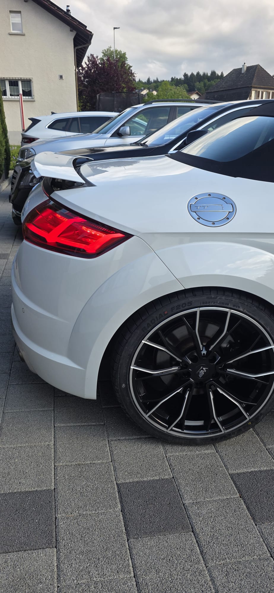 AUDI TTS Roadster 2.0 TFSI quattro S-tronic-image-5