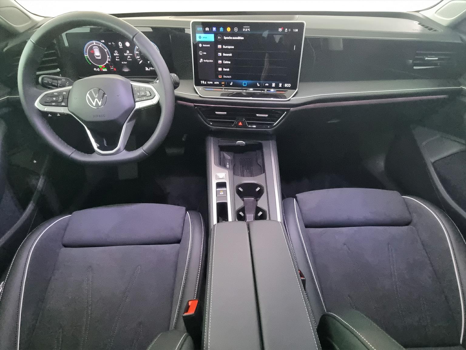 VW Passat Variant 1.5 TSI evo2 Plug-In- Hybrid Busine-image-7