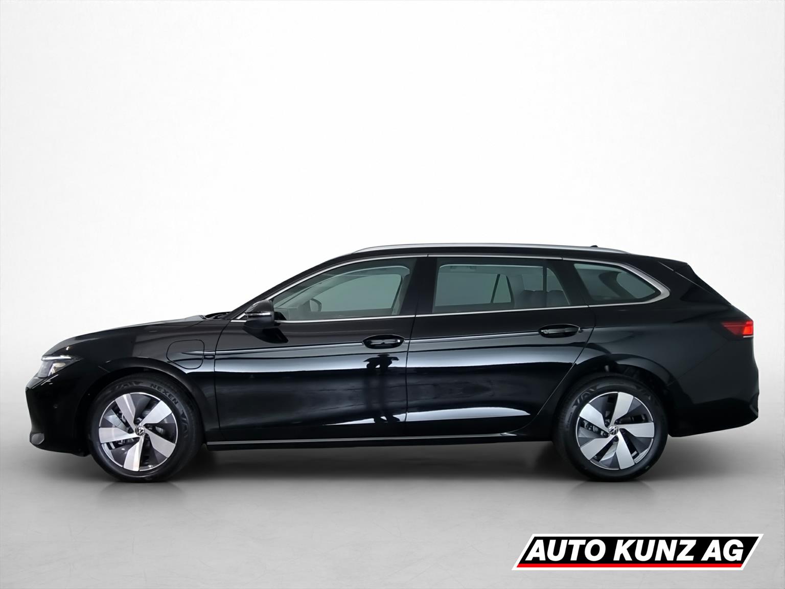 VW Passat Variant 1.5 TSI evo2 Plug-In- Hybrid Busine-image-2