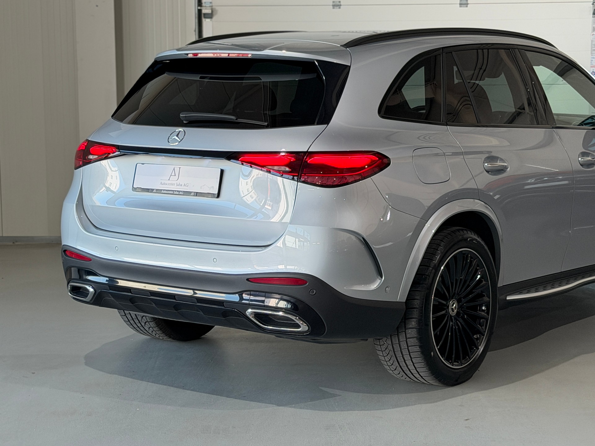 MERCEDES-BENZ GLC 220 d 4Matic 9G-Tronic (CH)-image-5