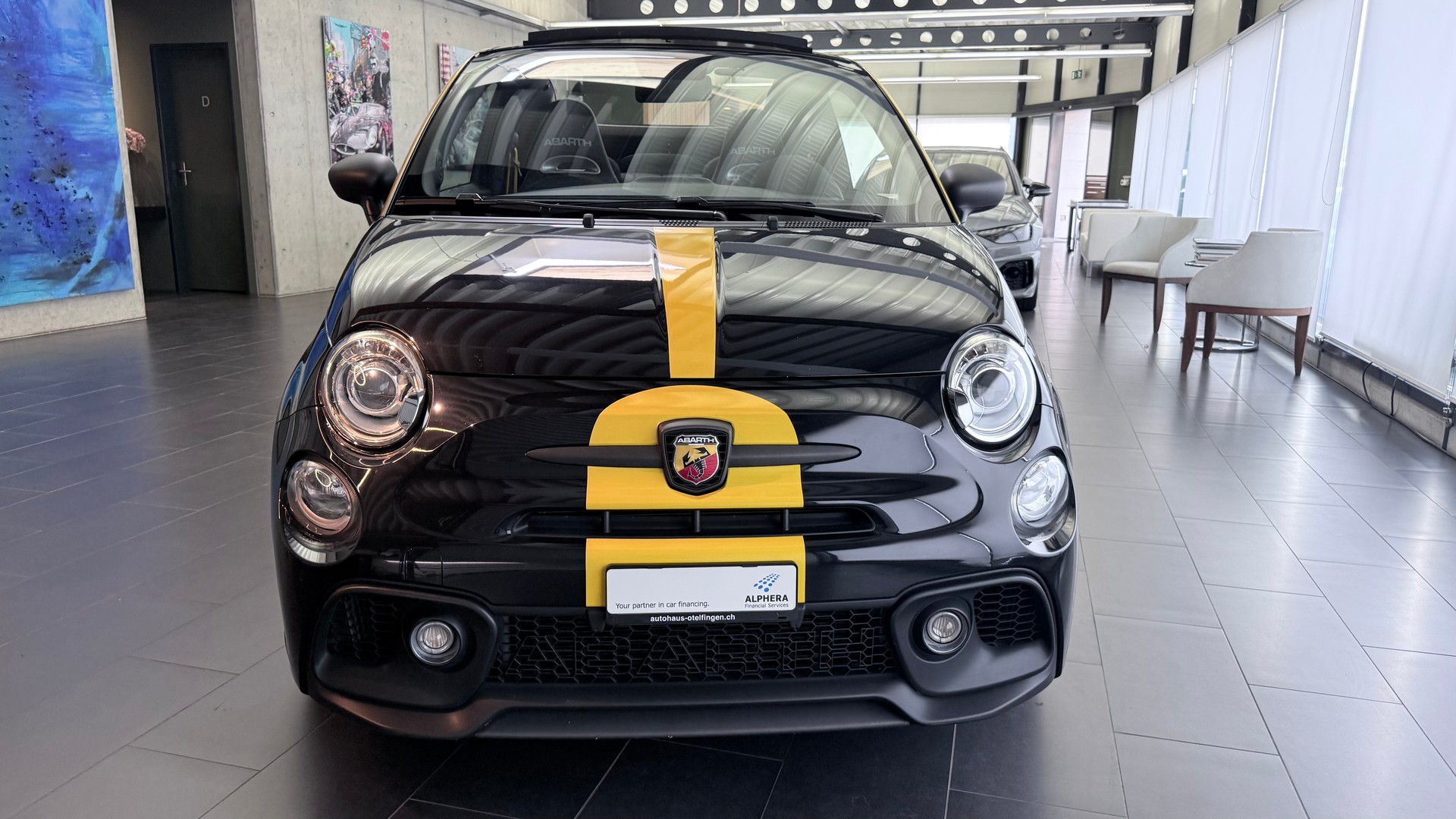 FIAT 595 C Abarth 1.4 T-Jet 180 Competizione-image-5