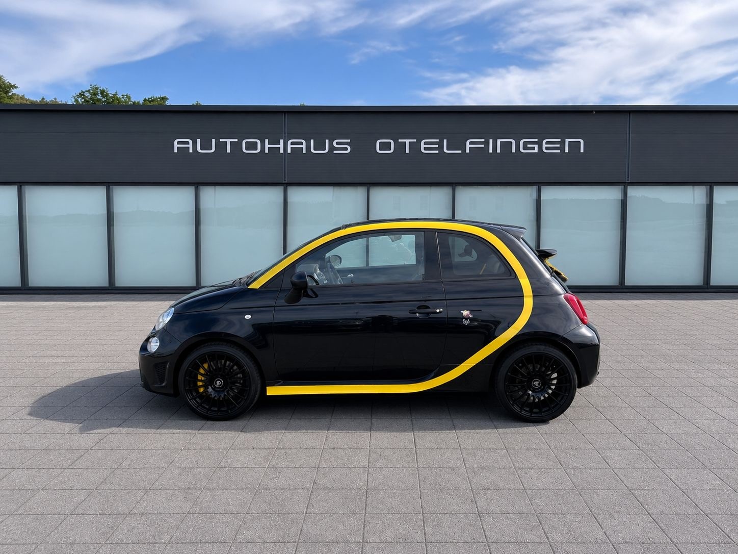 FIAT 595 C Abarth 1.4 T-Jet 180 Competizione-image-0