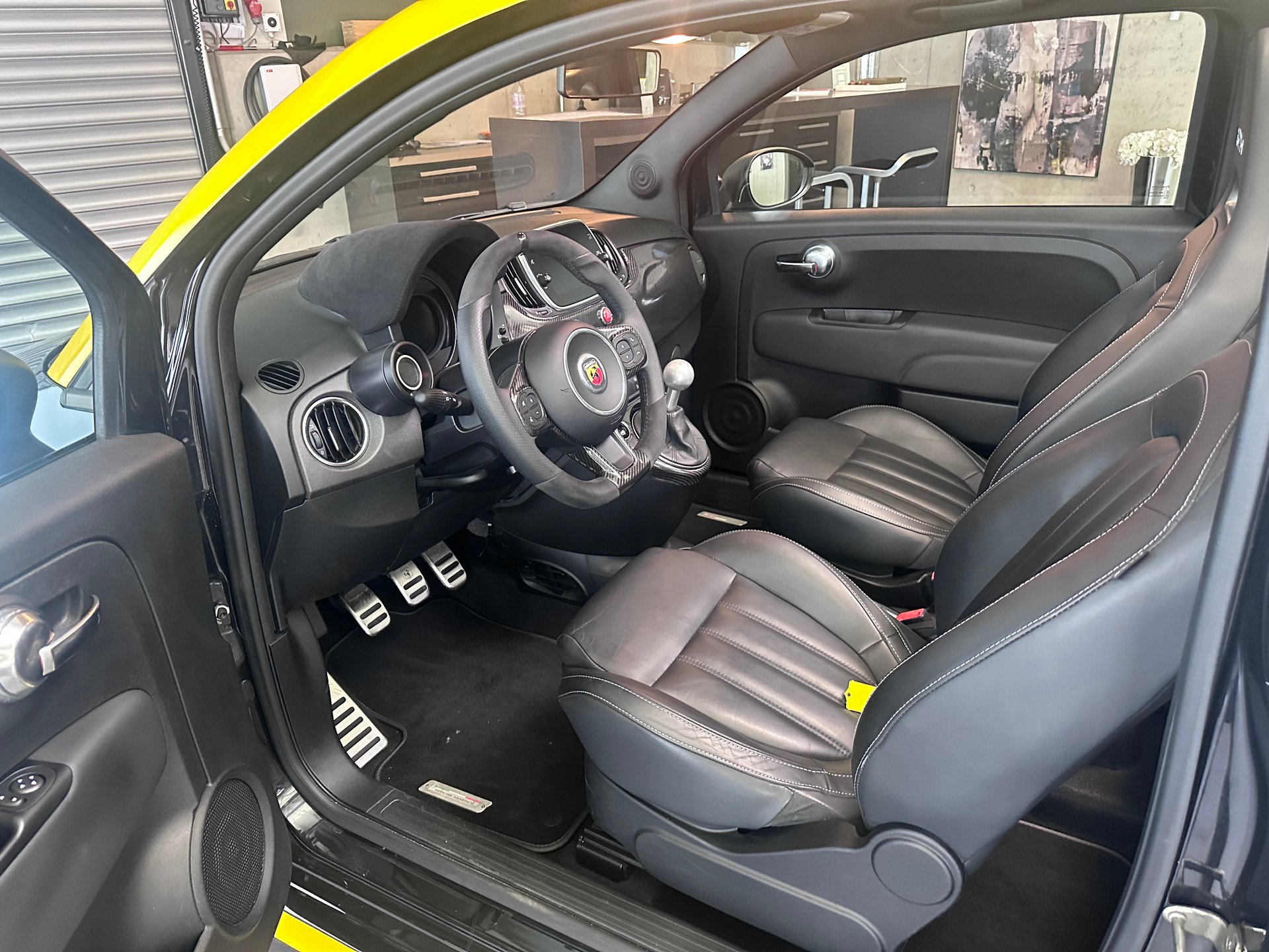 FIAT 595 C Abarth 1.4 T-Jet 180 Competizione-image-14
