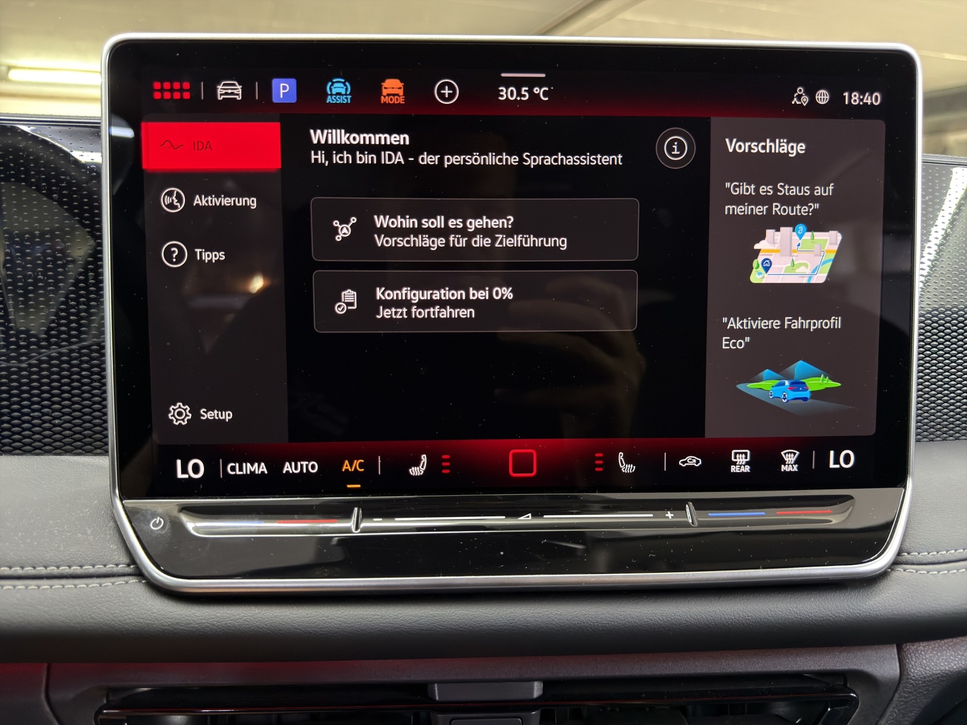 VW Tiguan 2.0 TDI SCR Life DSG-image-27