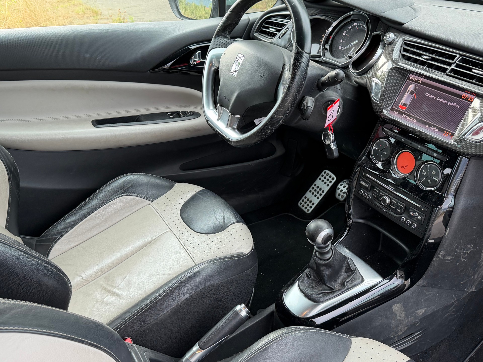 DS AUTOMOBILES DS3 1.6 THP Sport Chic-image-10