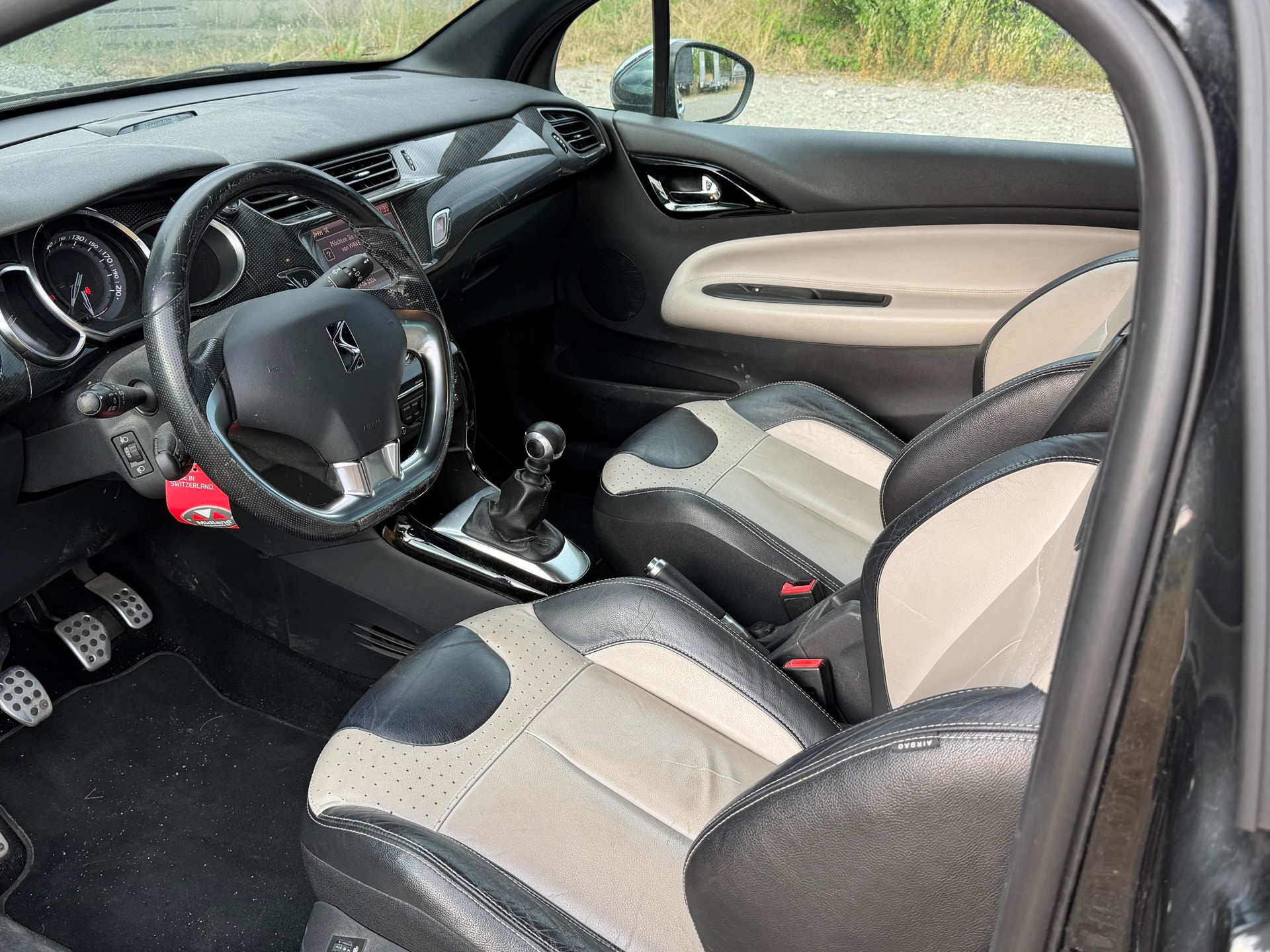 DS AUTOMOBILES DS3 1.6 THP Sport Chic-image-8