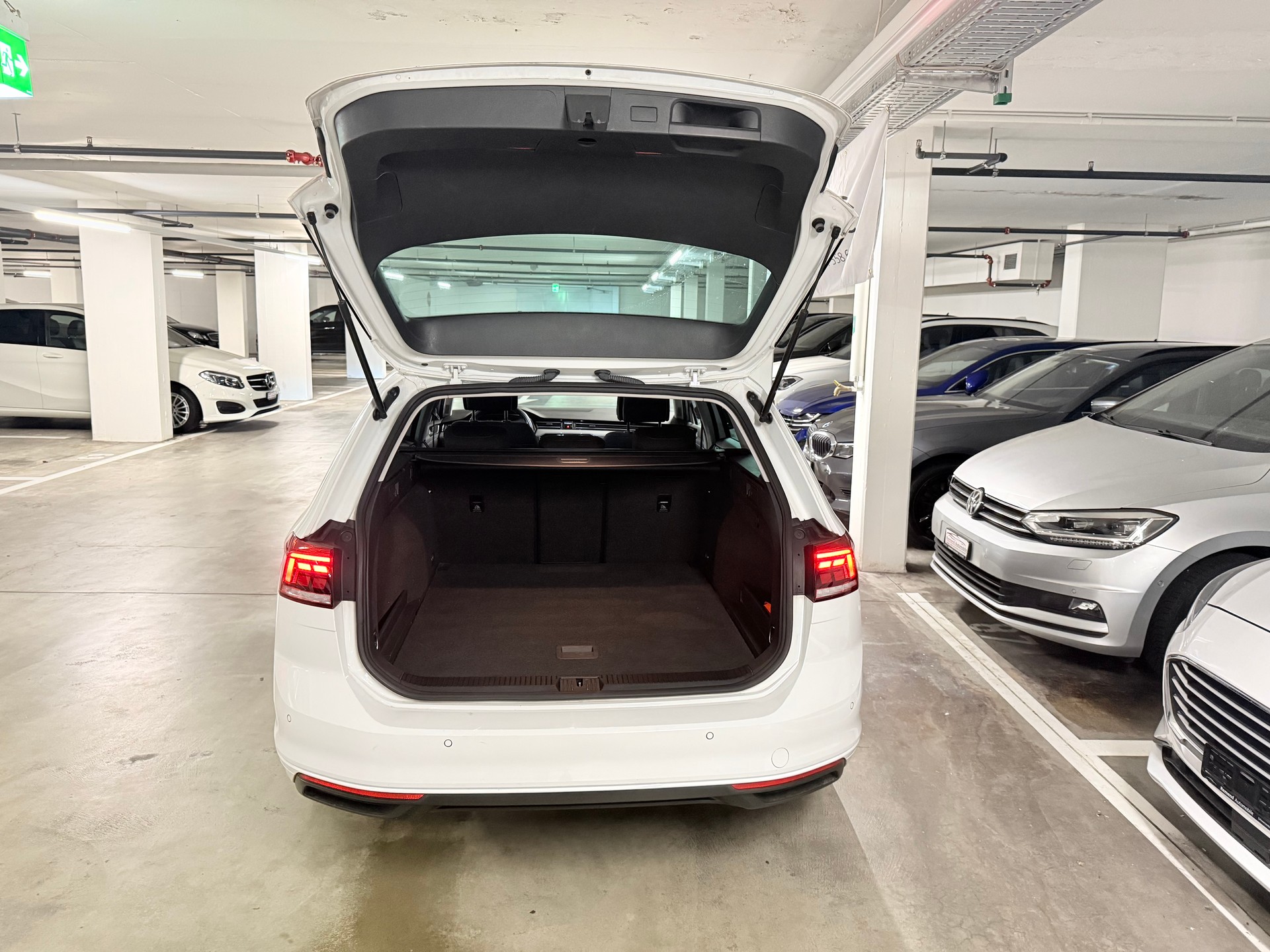 VW Passat 2.0 TDI BMT Business DSG RF-Kamera-image-6