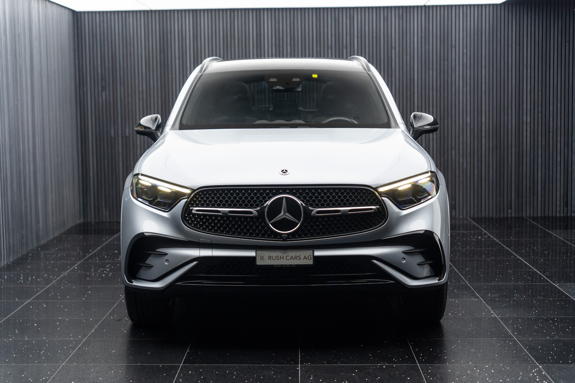 MERCEDES-BENZ GLC 400 e 4Matic 9G-Tronic AMG-Line-image-1