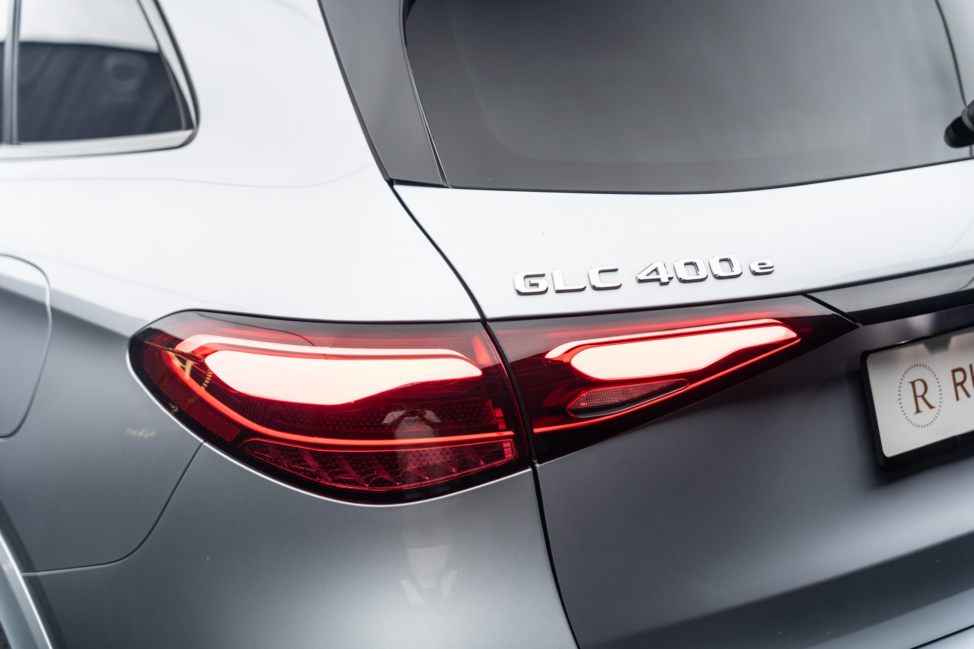 MERCEDES-BENZ GLC 400 e 4Matic 9G-Tronic AMG-Line-image-16