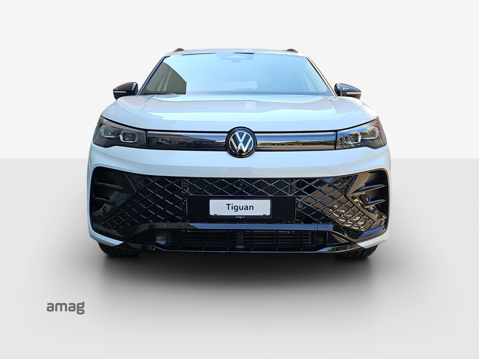 VW Tiguan 2.0 TSI DSG R-Line Plus 4Motion-image-6