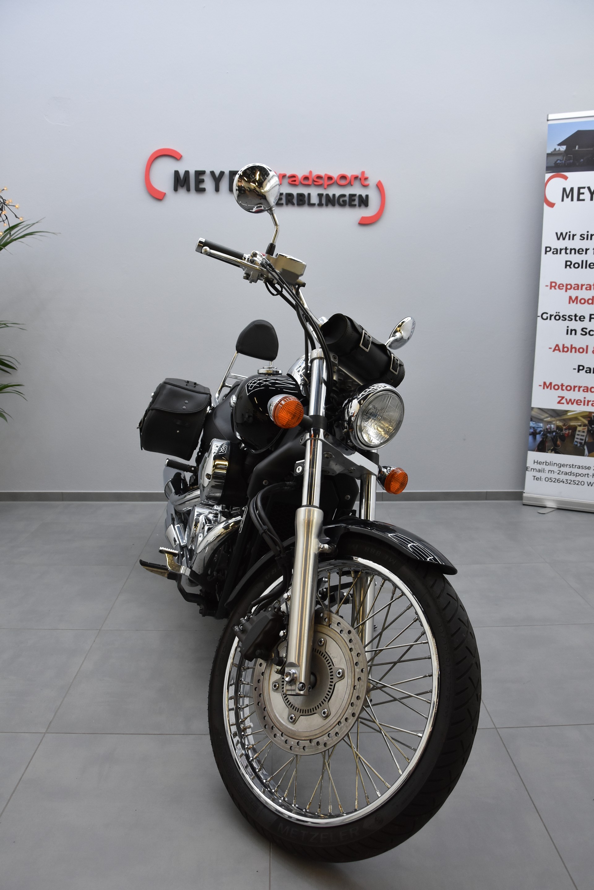 HONDA VT 750 C2S Shadow Spirit ABS-showroom-element-2