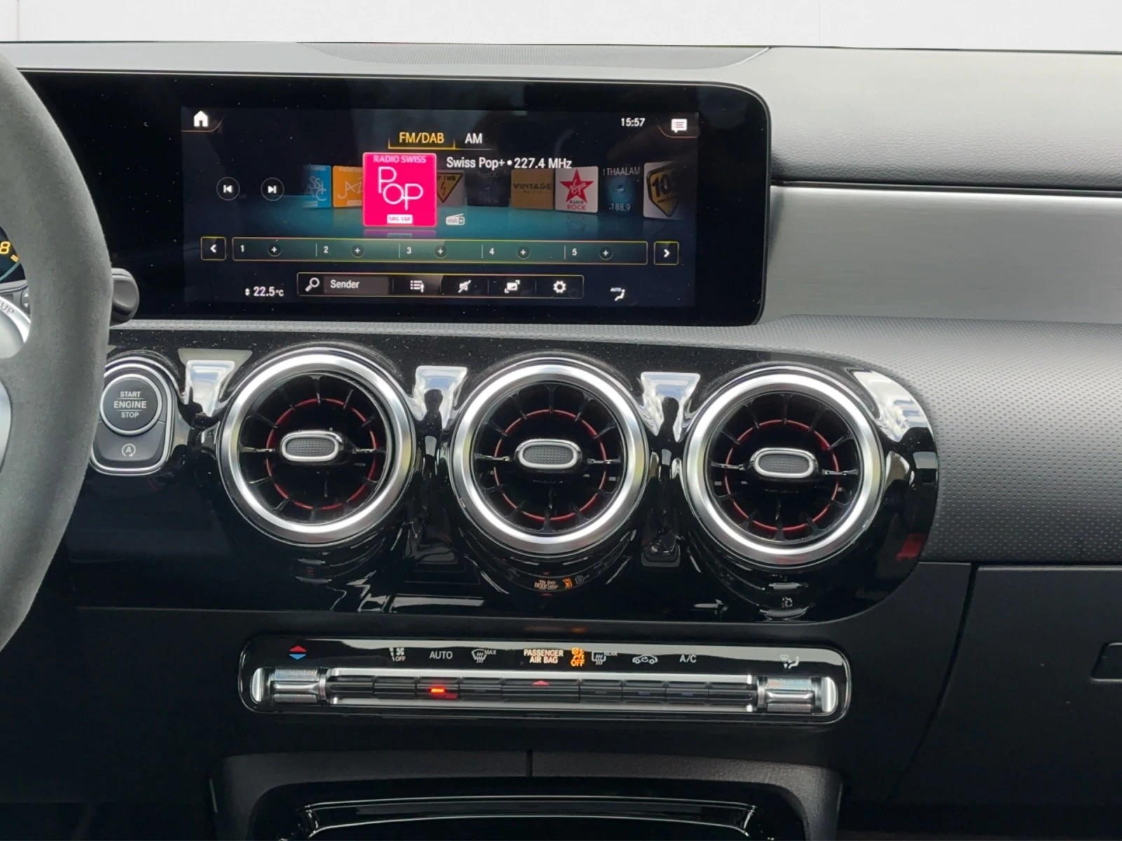 MERCEDES-BENZ A 45 AMG Performance-Sitze, AMG Driver`s Pachage, 4Matic+ Speedshift-image-17