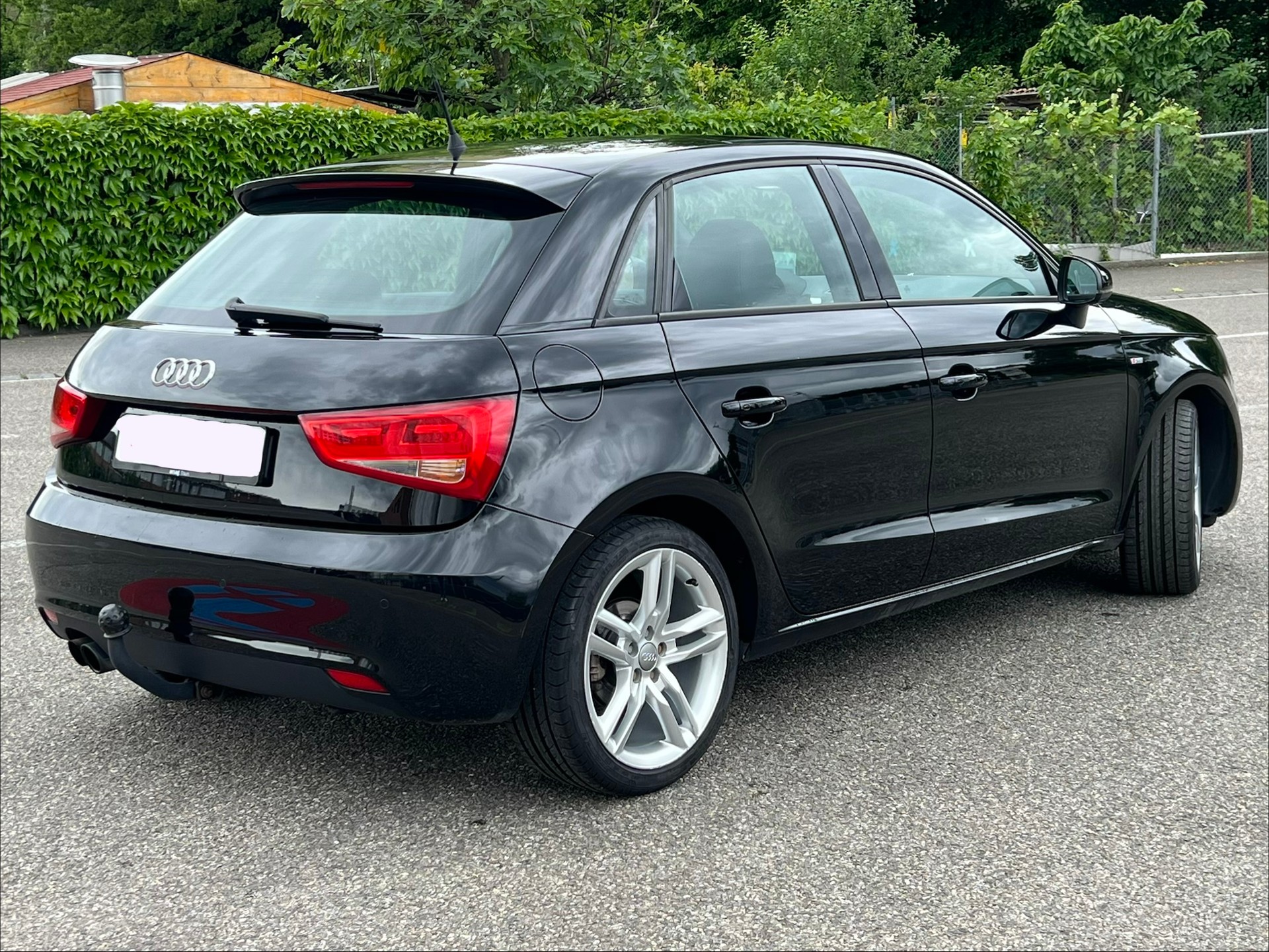 AUDI 1.4 TFSI Ambition S-Tronic-image-2