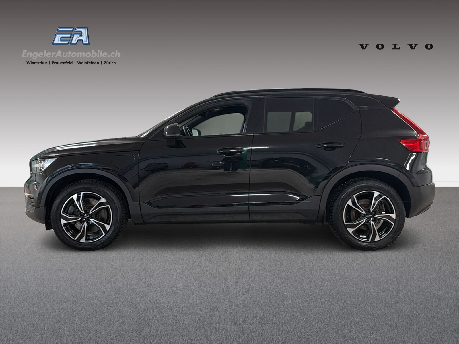VOLVO XC40 1.5 T4 PiH R-Design-image-2