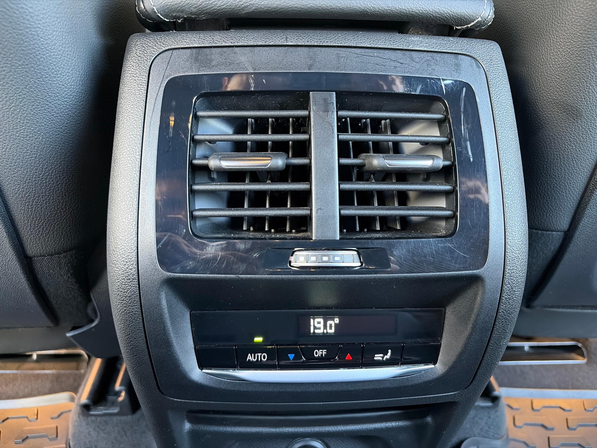 BMW X3 30i xDrive SAG Xline-image-17