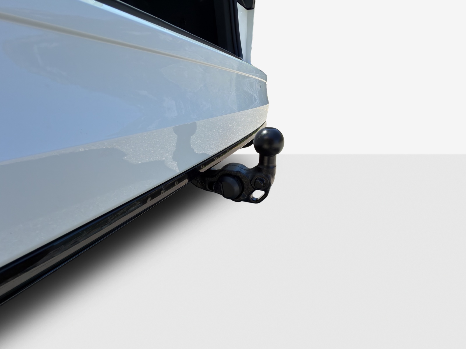 VW Golf Variant 2.0 TSI R-Line DSG 4 Motion-image-13