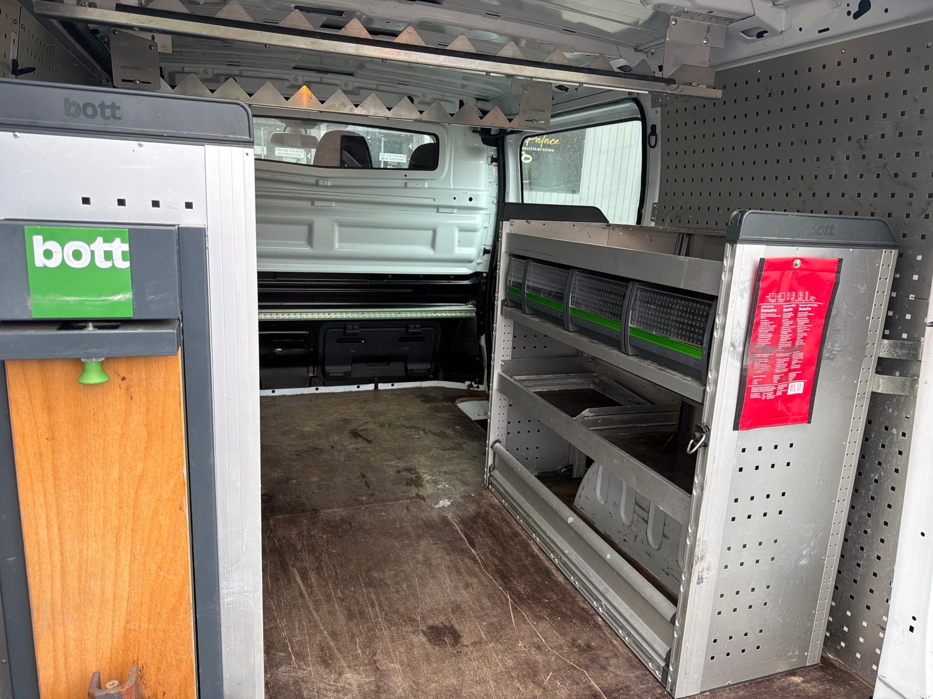 RENAULT Trafic 2.0 dCi 120 3.0t Business L1H1 * 03x Sitze * Klimaanlage * Tempomat * PDC H - RF-Kamera * AHK 2000Kg * Frisch Ab MFK-image-13