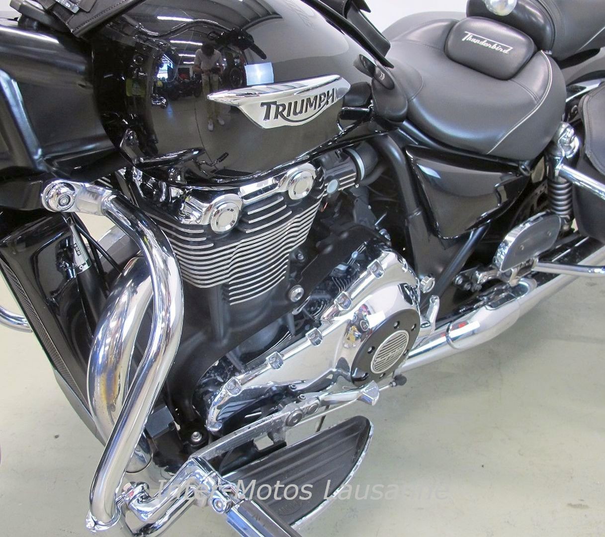 TRIUMPH COMMANDER ABS-image-8