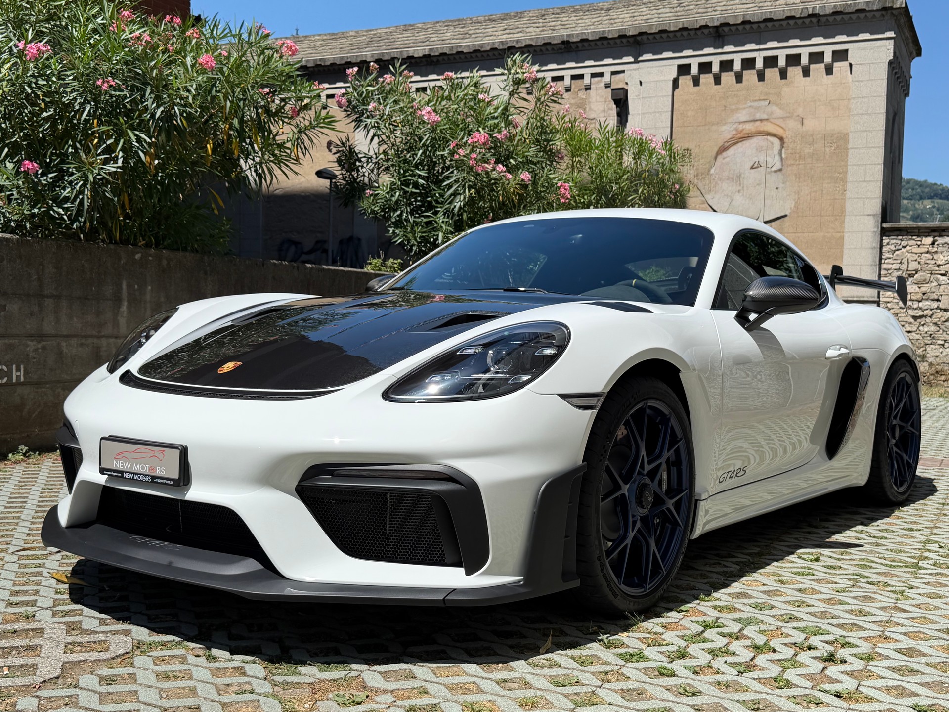 PORSCHE 718 Cayman GT4 RS PDK-image-1