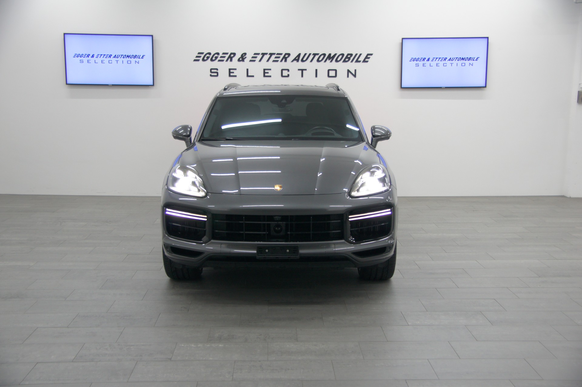 PORSCHE Cayenne Turbo S E-Hybrid-image-0