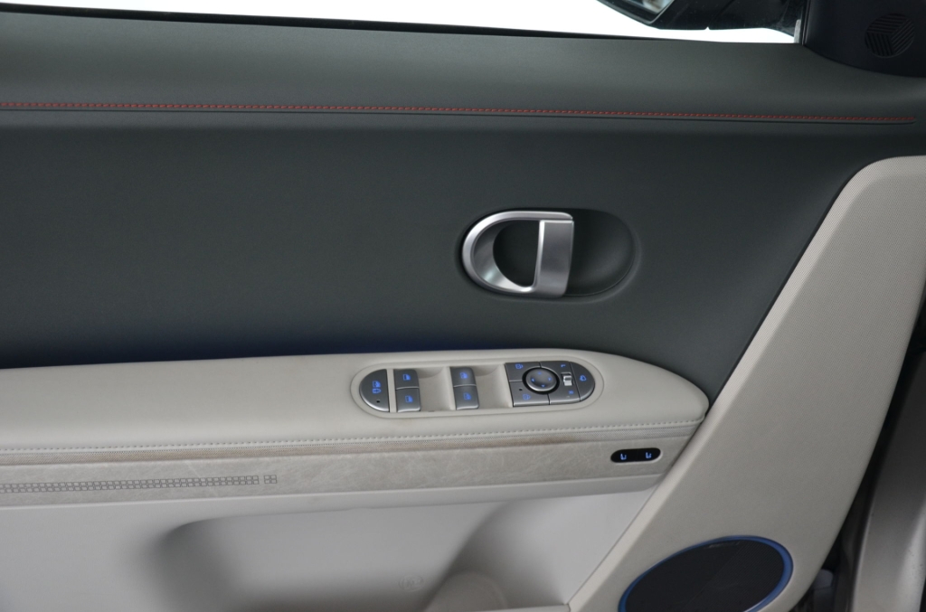 HYUNDAI Ioniq 5 UNIQ 4WD-image-24