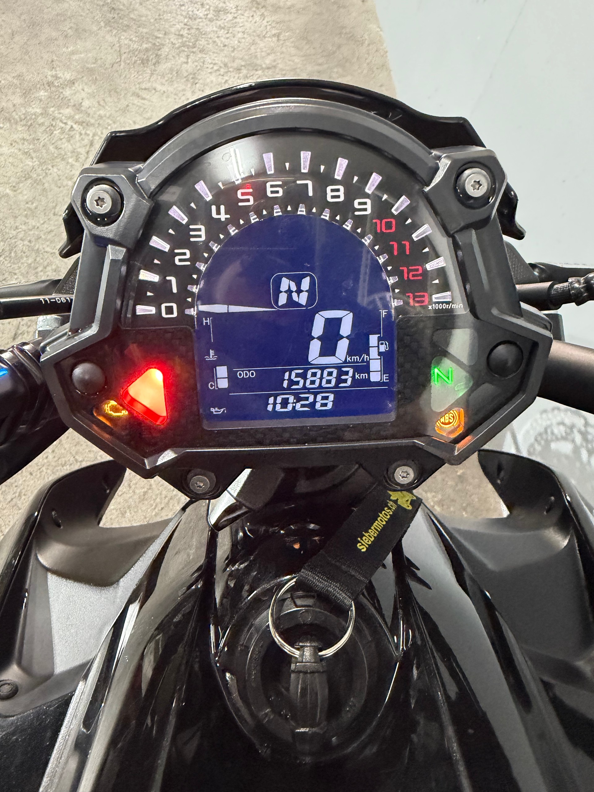 KAWASAKI Z 650 ABS-image-4