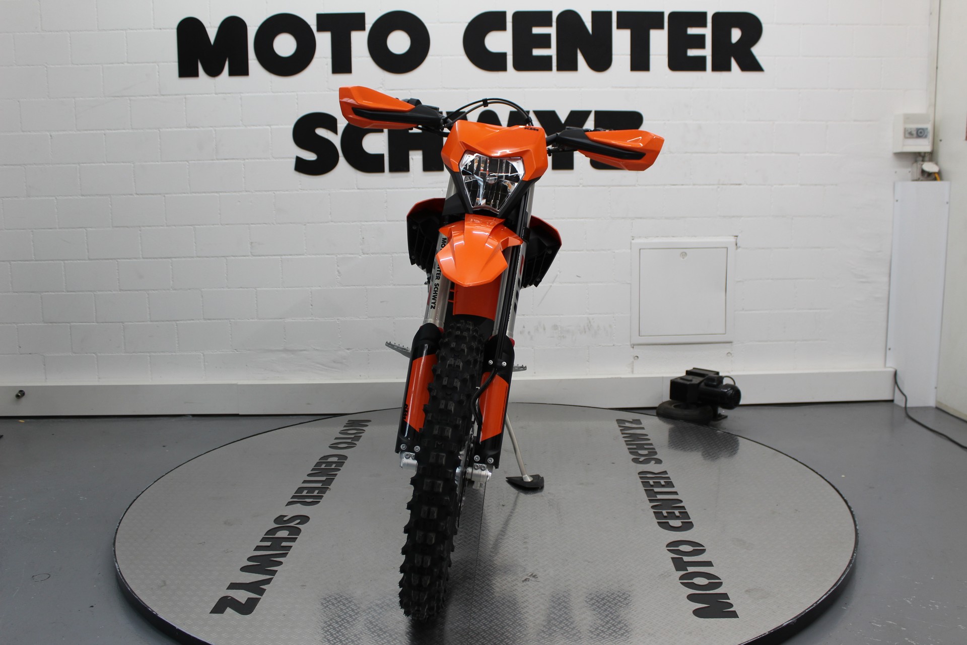 KTM Freeride E 2027-showroom-element-2