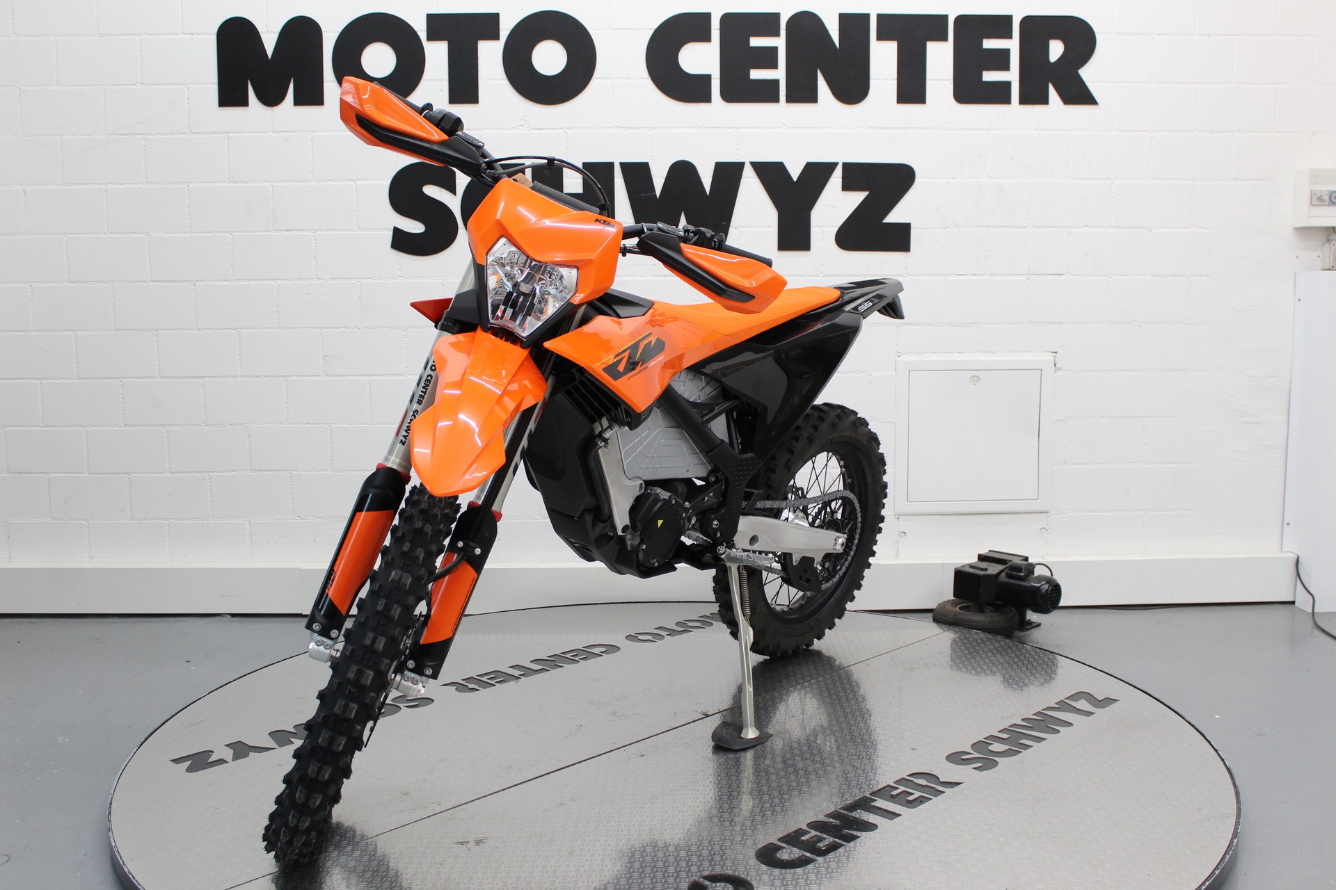 KTM Freeride E 2027-showroom-element-3