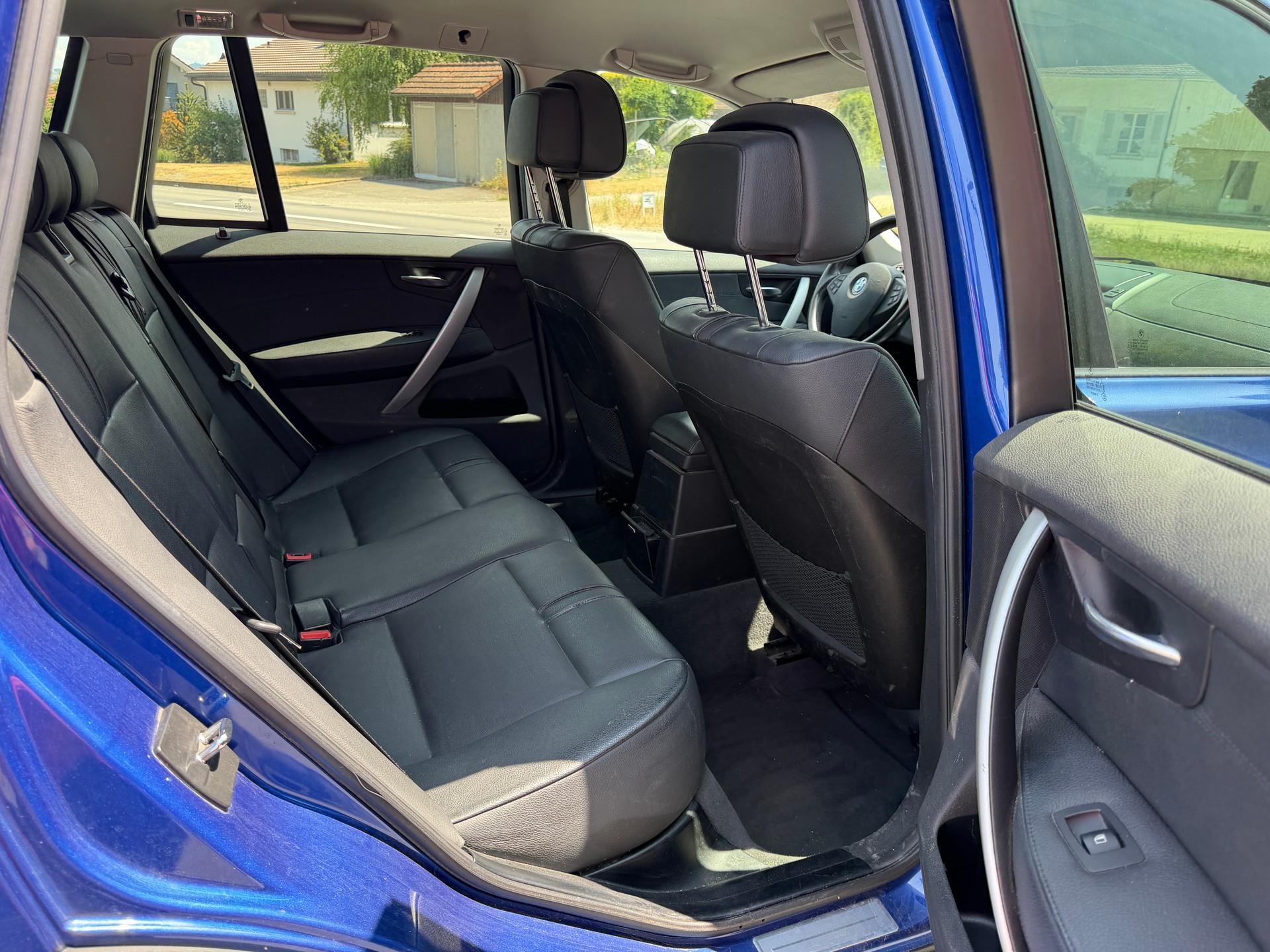 BMW X3 xDrive 30d (3.0d)-image-13