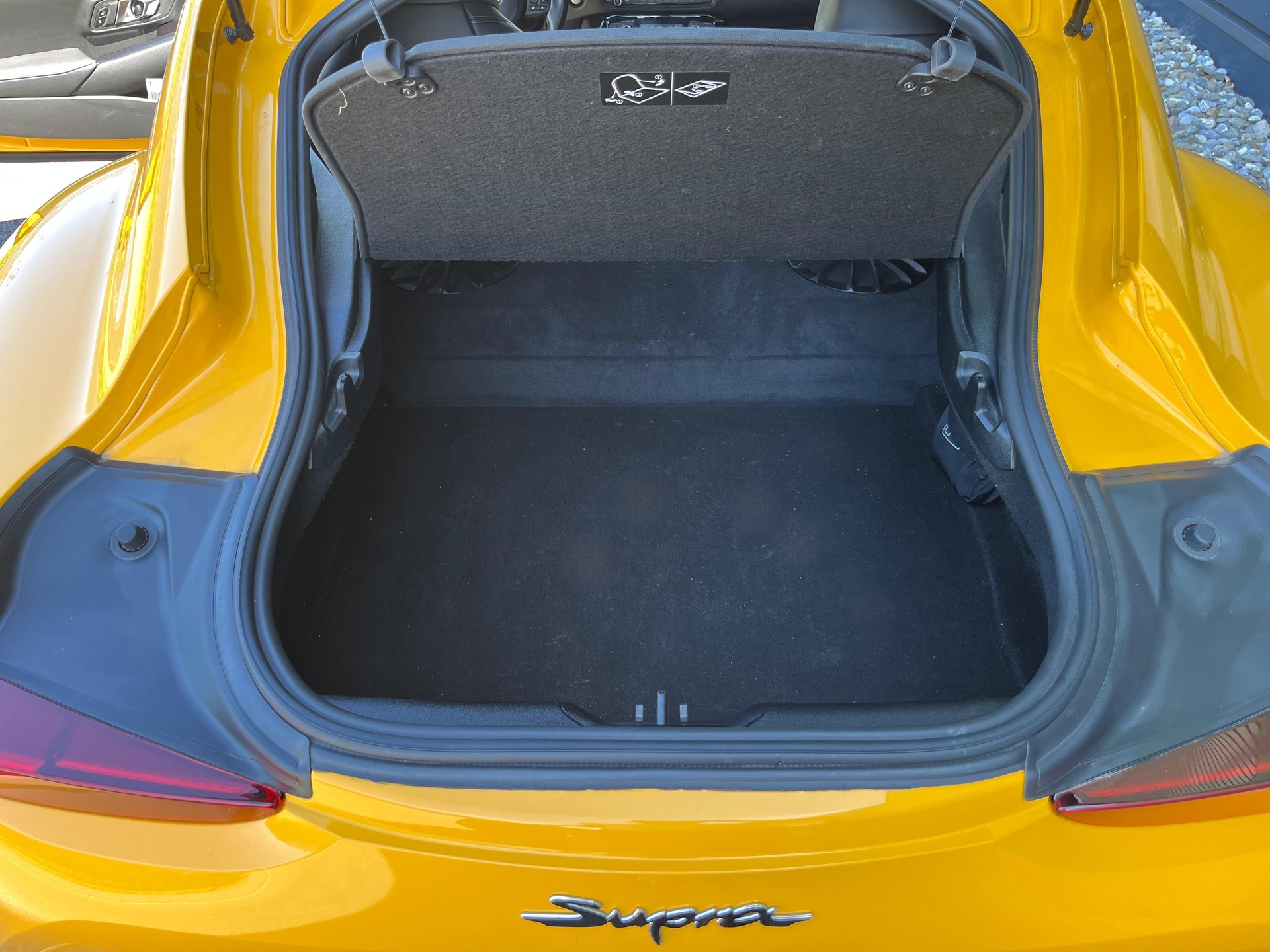 TOYOTA Supra GR 3.0i Turbo Premium Automat 8-image-19