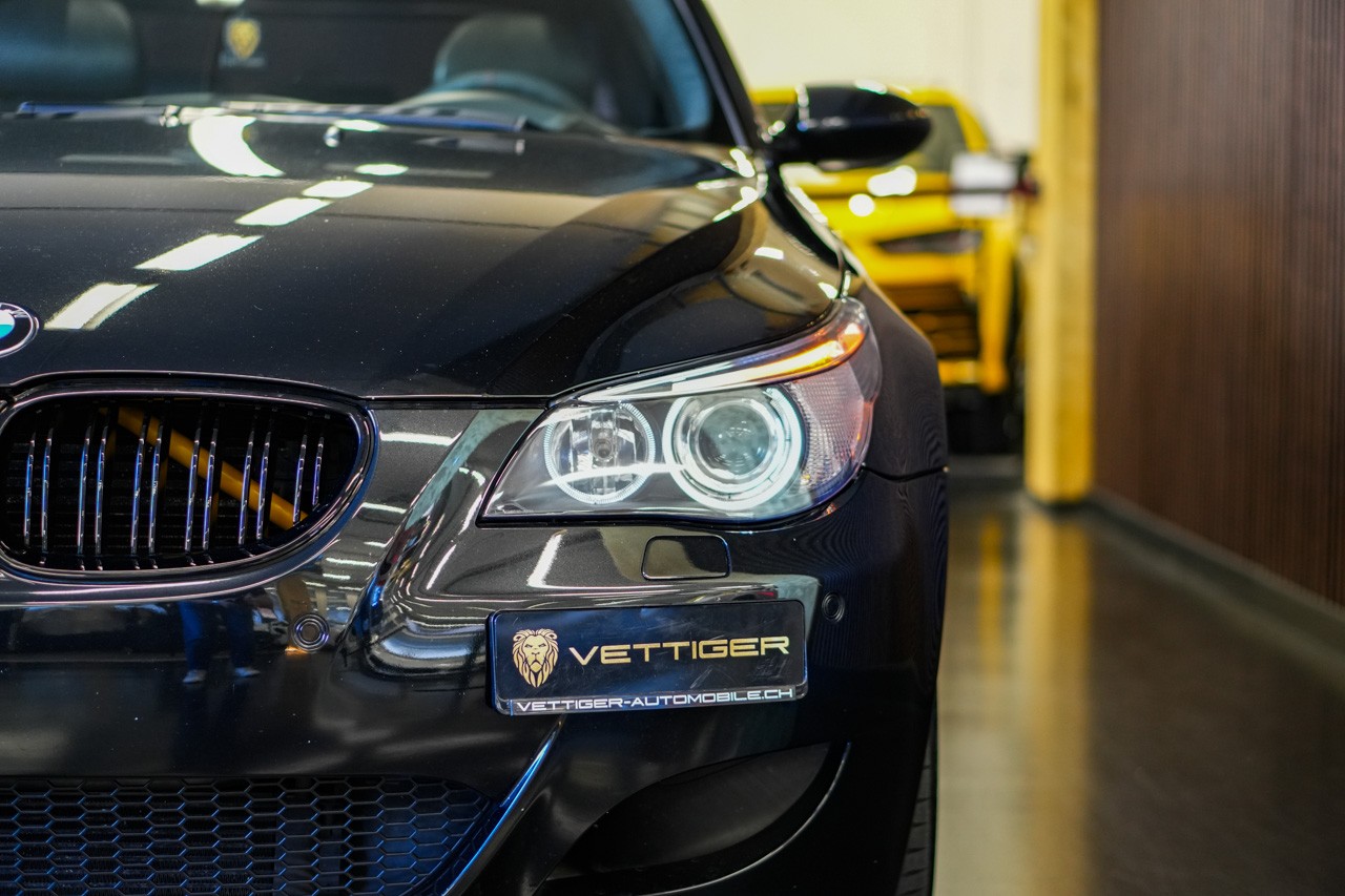 BMW M5-image-6