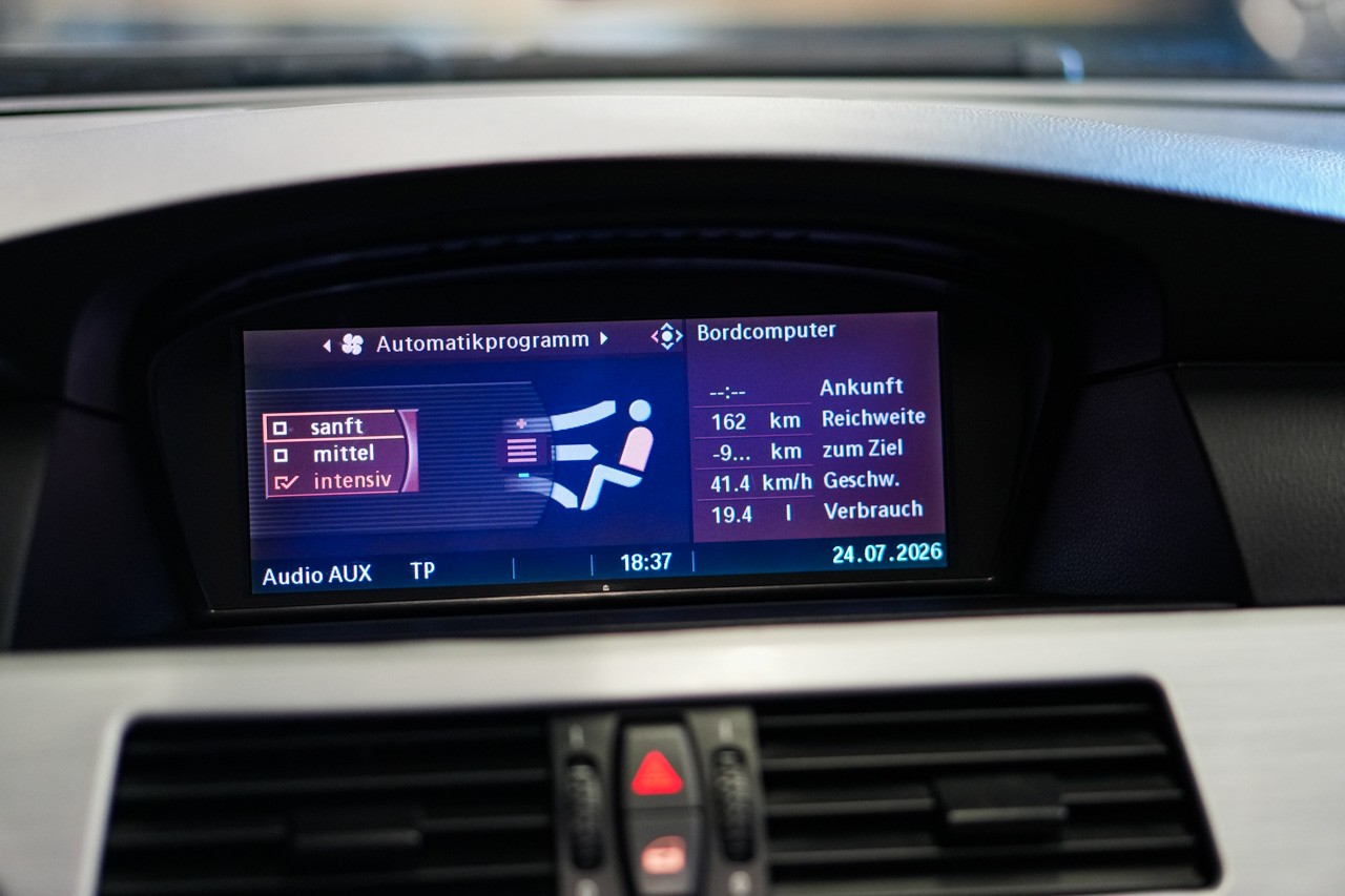 BMW M5-image-20