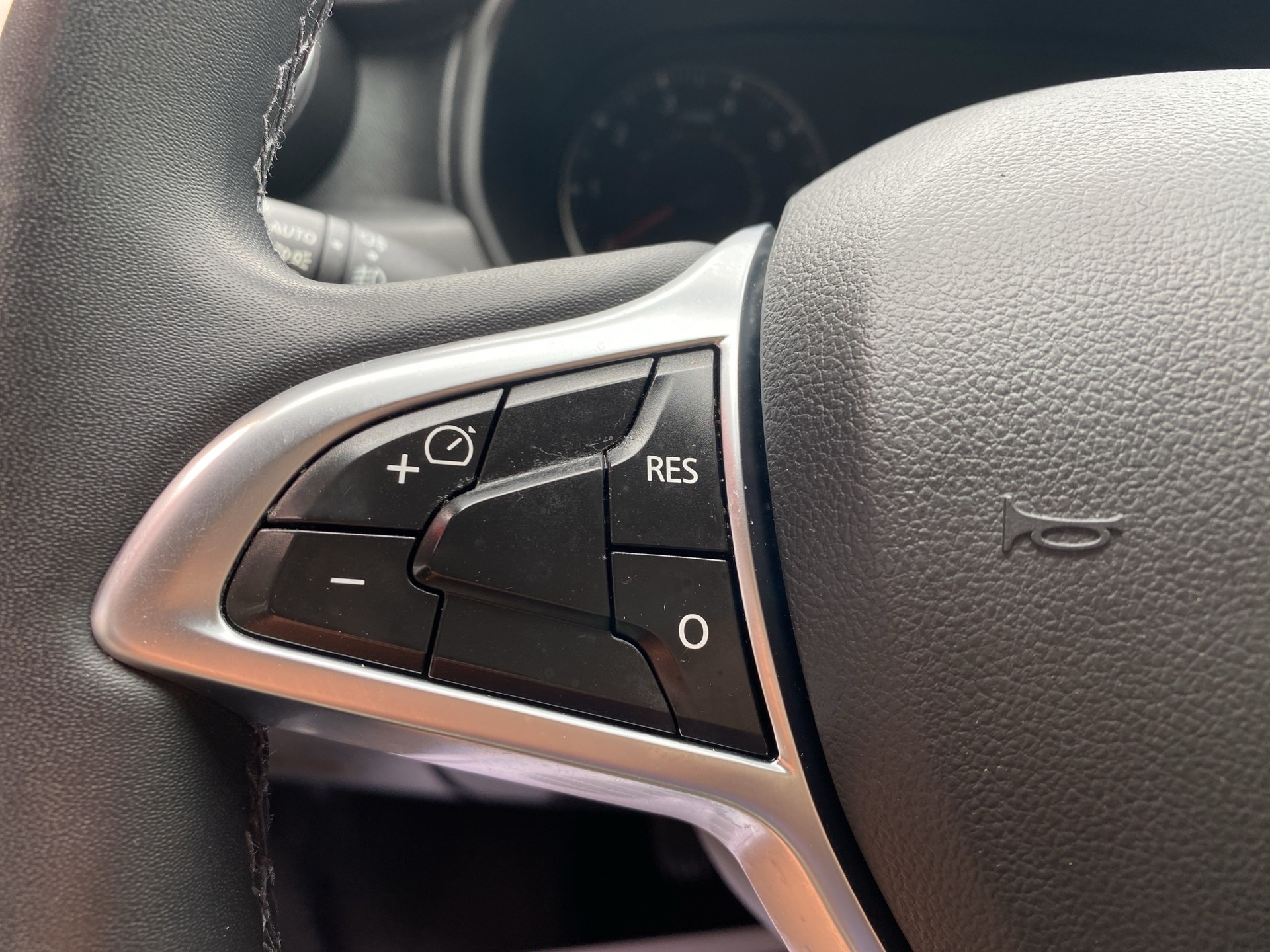 DACIA Duster TCe 130 Prestige 4x4-image-8