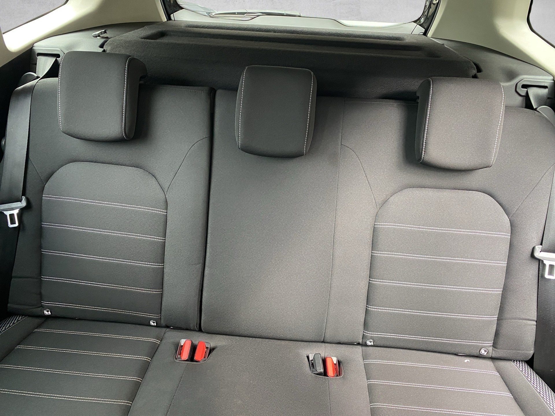 DACIA Duster TCe 130 Prestige 4x4-image-13