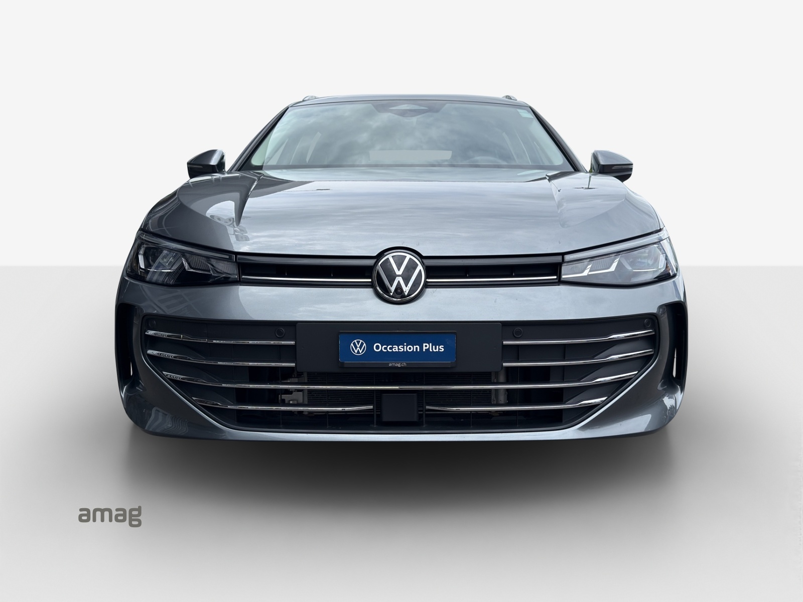 VW Passat Variant 2.0 TDI evo Business 4 Motion DSG-image-6