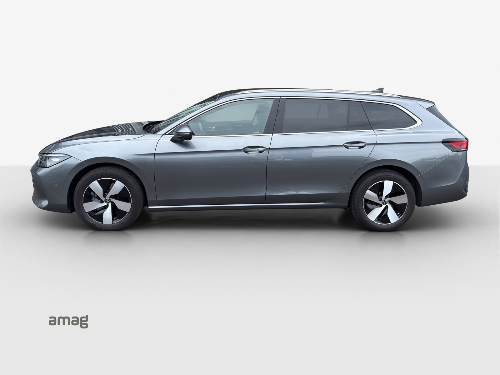 VW Passat Variant 2.0 TDI evo Business 4 Motion DSG-image-1