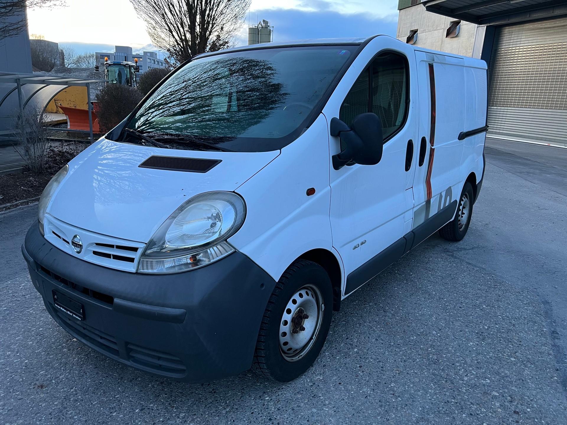 NISSAN Primastar 1.9 dCi 2.7t-image-1