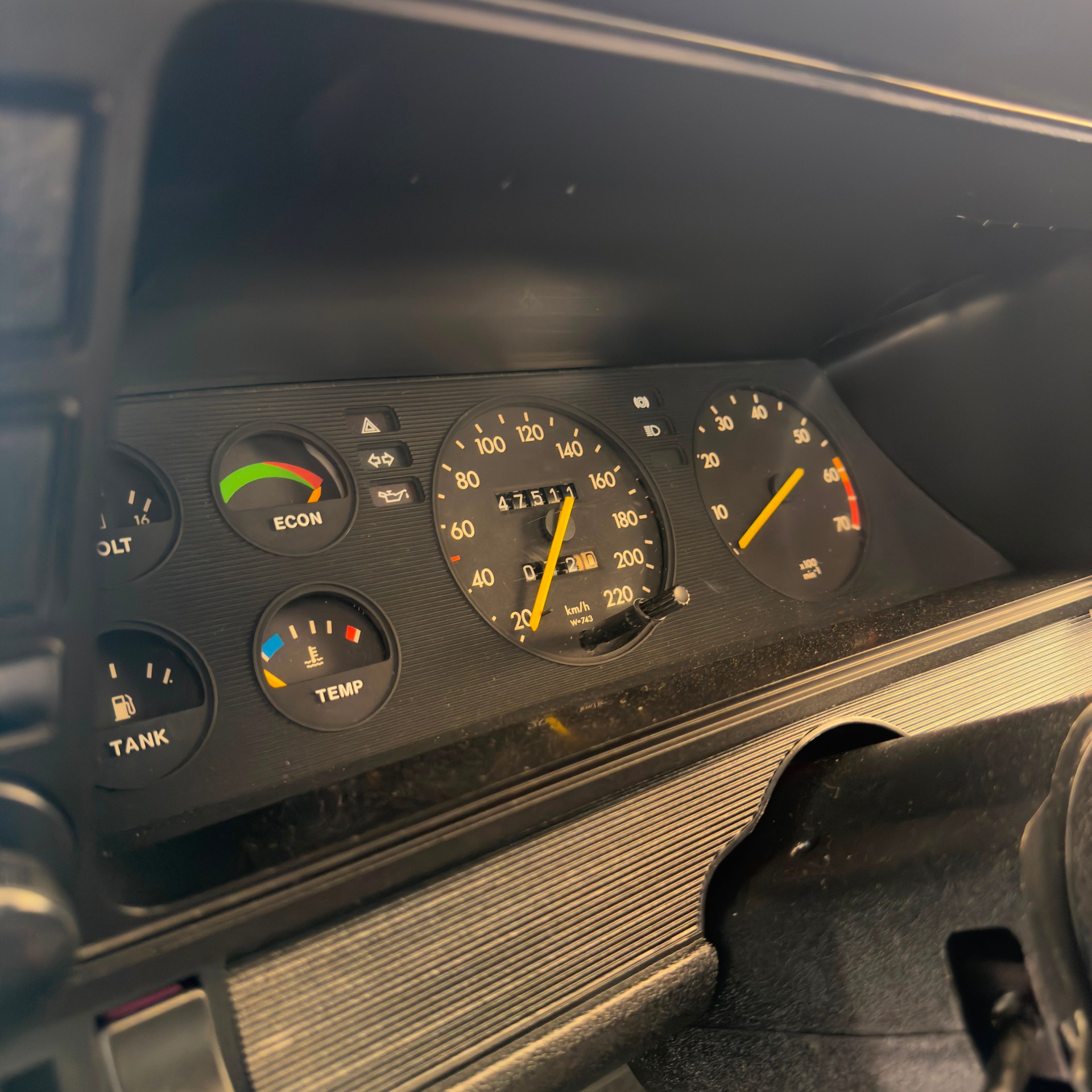 OPEL Manta 2.0 GT/E-image-12