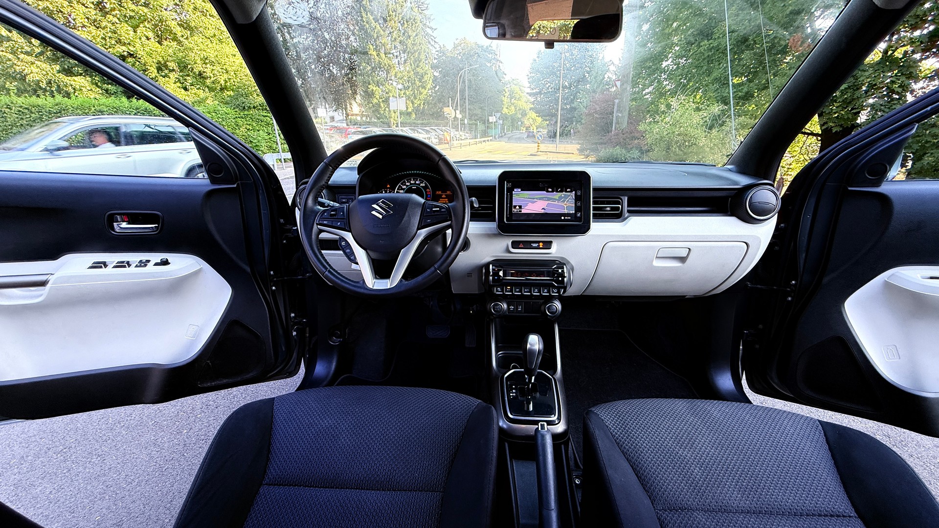 SUZUKI Ignis 1.2i Compact Top AGS-image-8