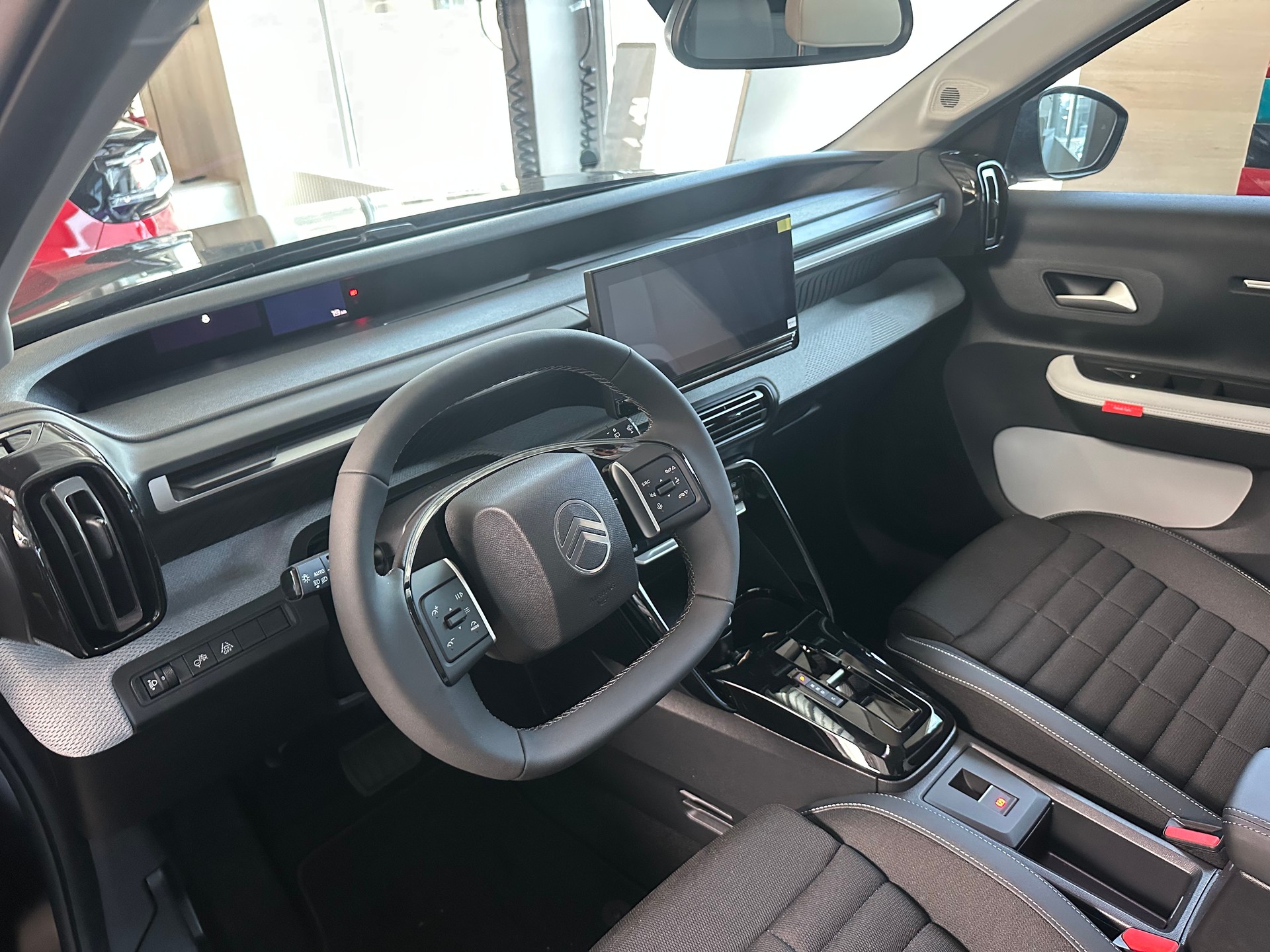 CITROEN C3 Aircross 1.2 MHEV Max-image-6