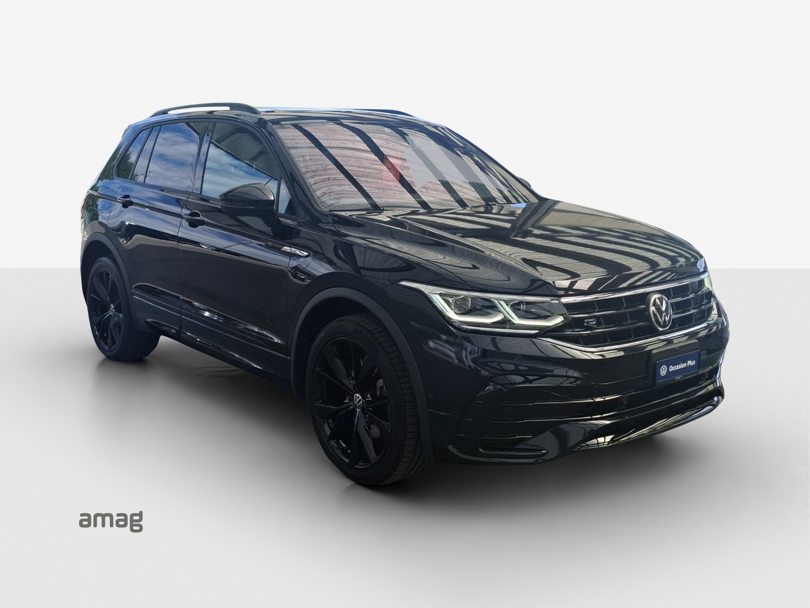 VW Tiguan 2.0TSI R-Line 4Motion DSG-image-5