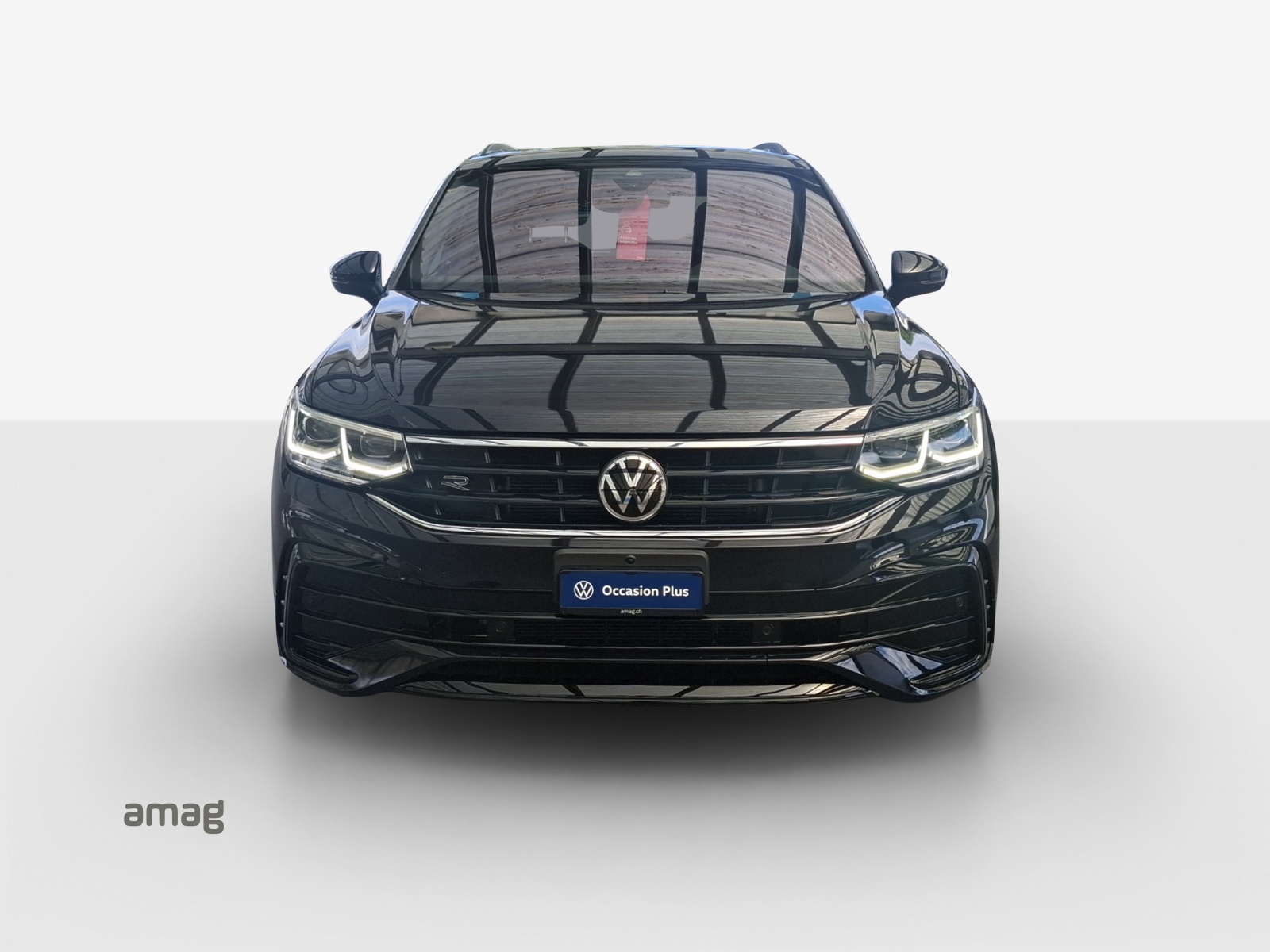 VW Tiguan 2.0TSI R-Line 4Motion DSG-image-6