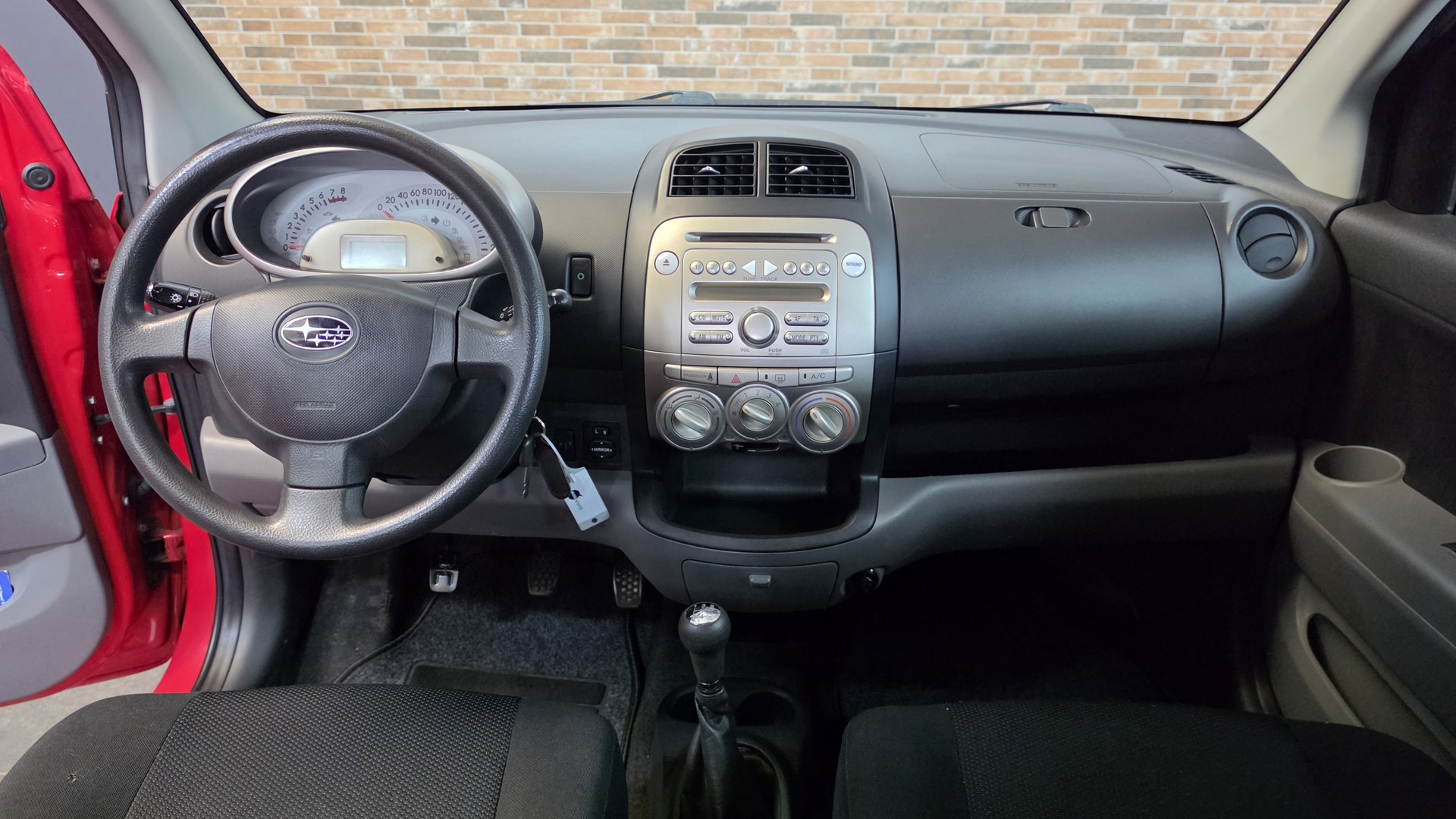 SUBARU Justy 1.0-image-18