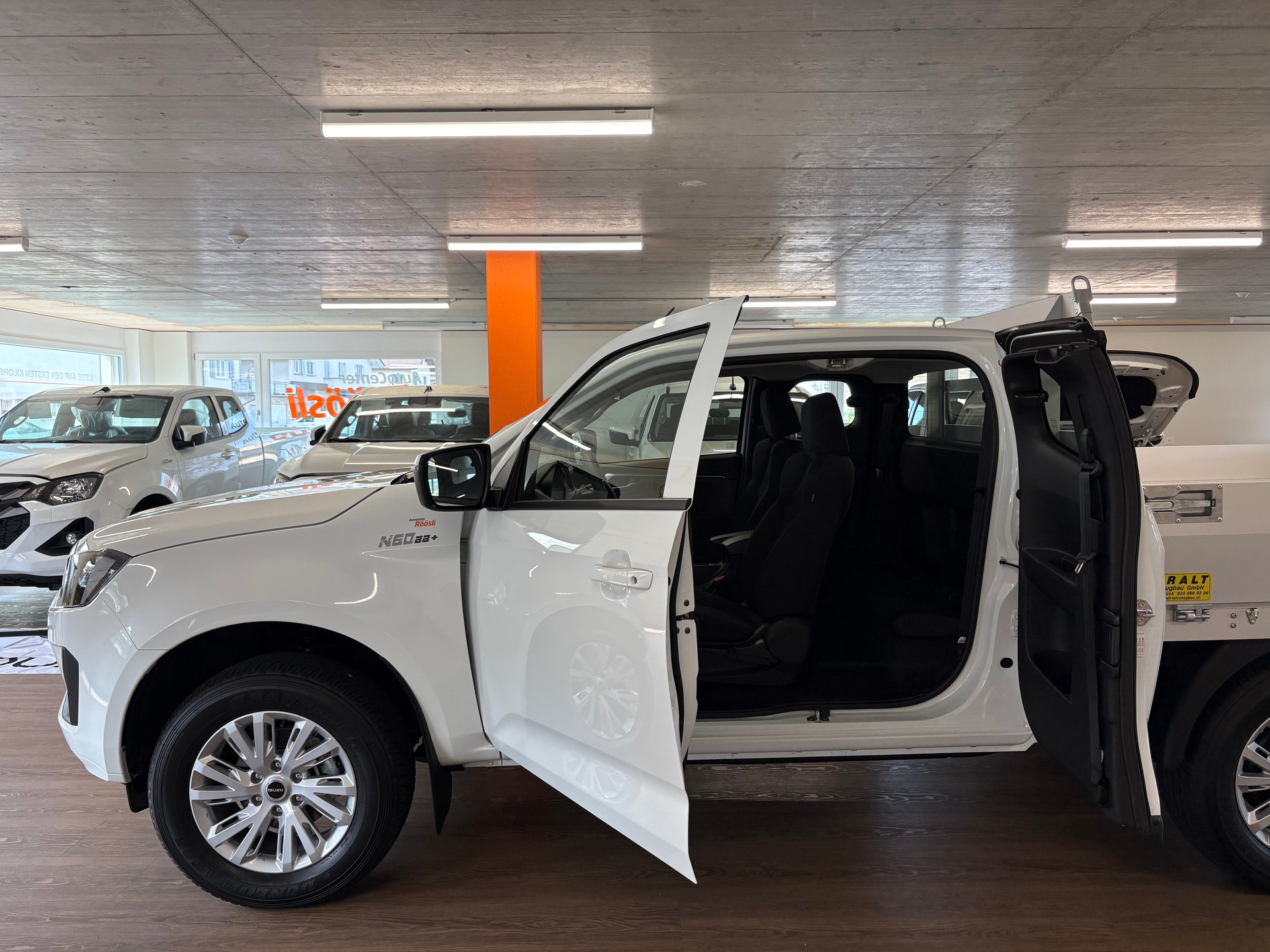 ISUZU D-MAX 1.9 SpaceCab N60BB+ 4x4-image-7
