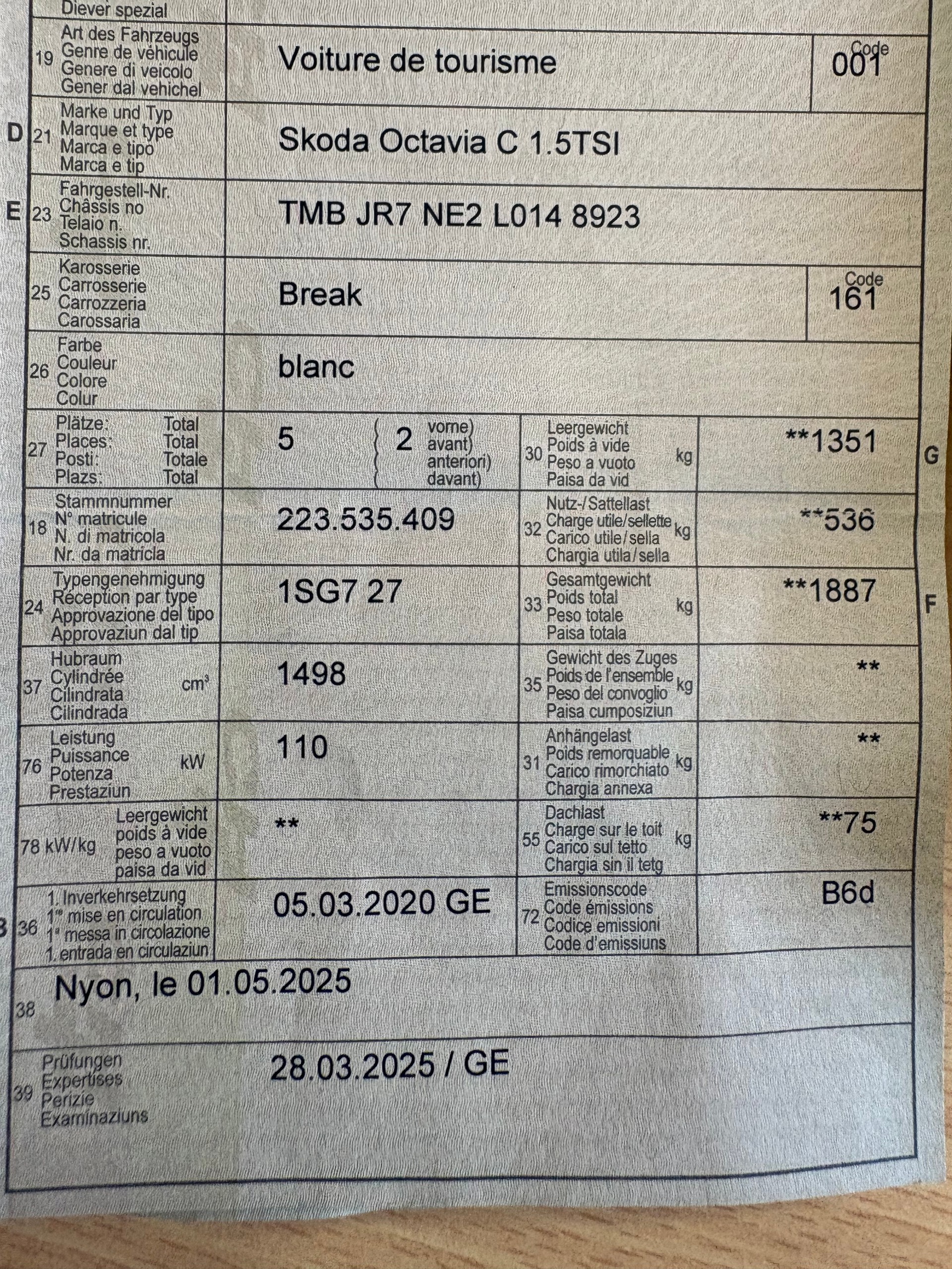 SKODA Octavia Combi 1.5 TSI Style DSG-image-7