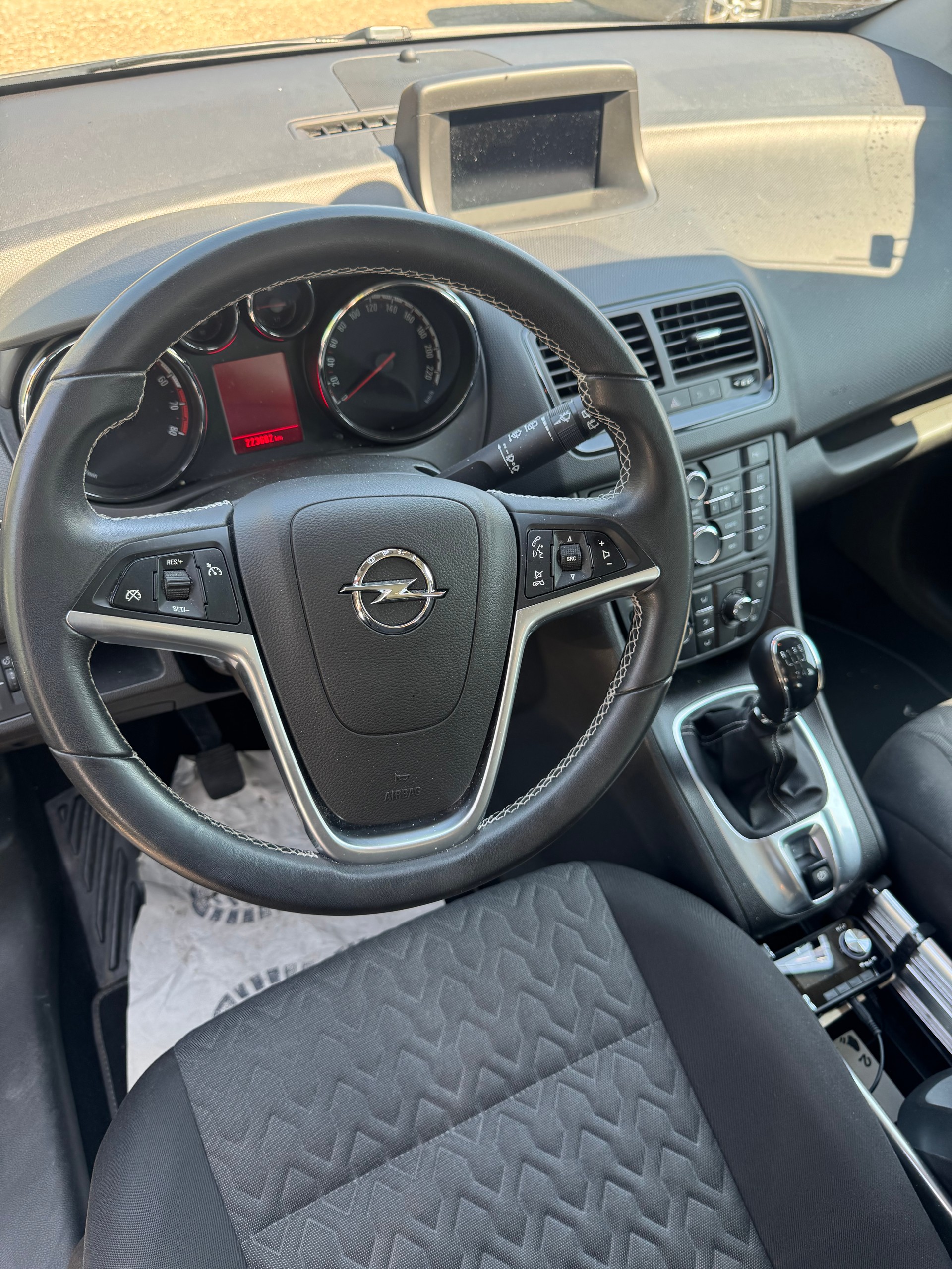 OPEL Meriva 1.4 Turbo Drive-image-11