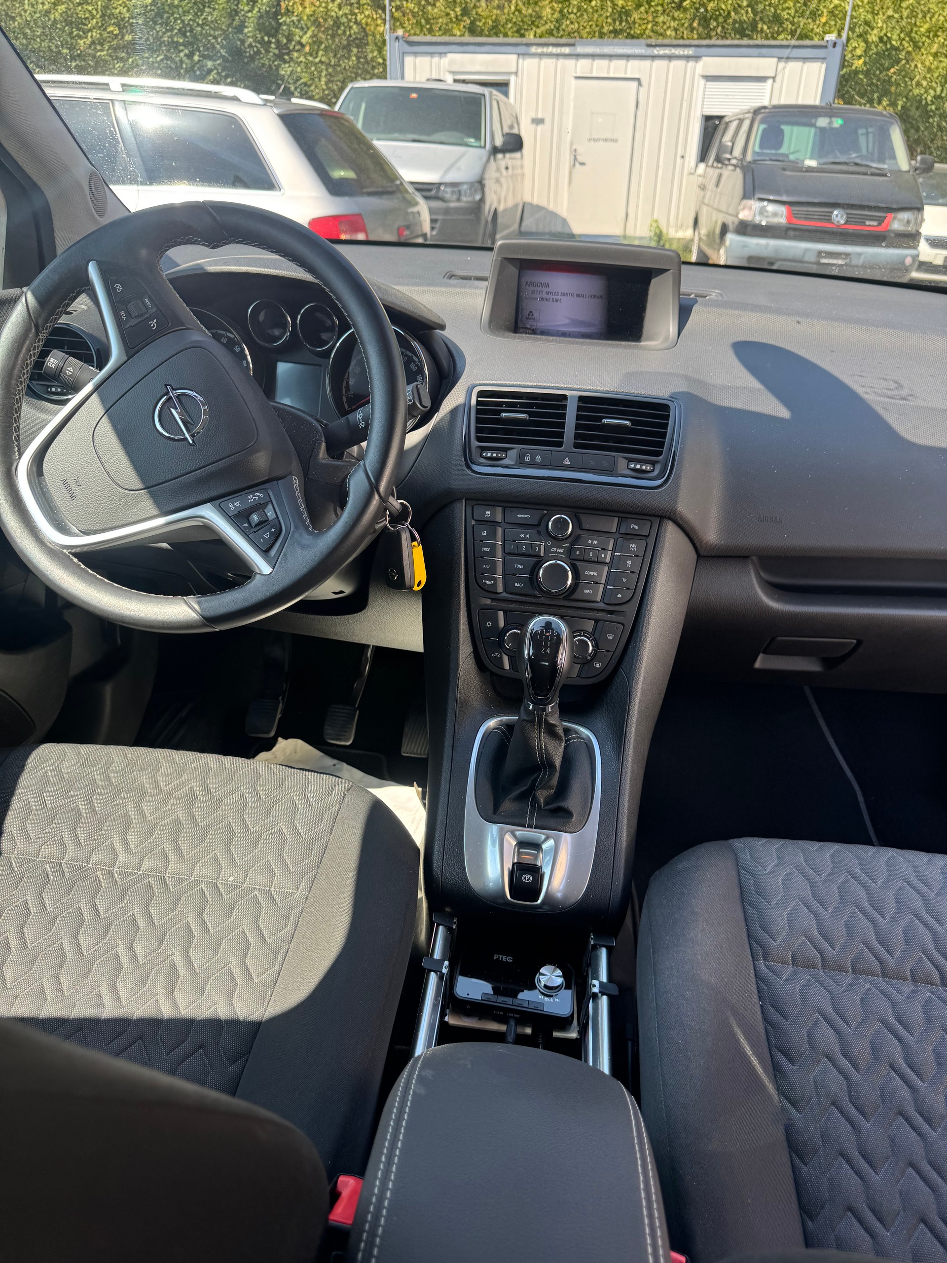 OPEL Meriva 1.4 Turbo Drive-image-9