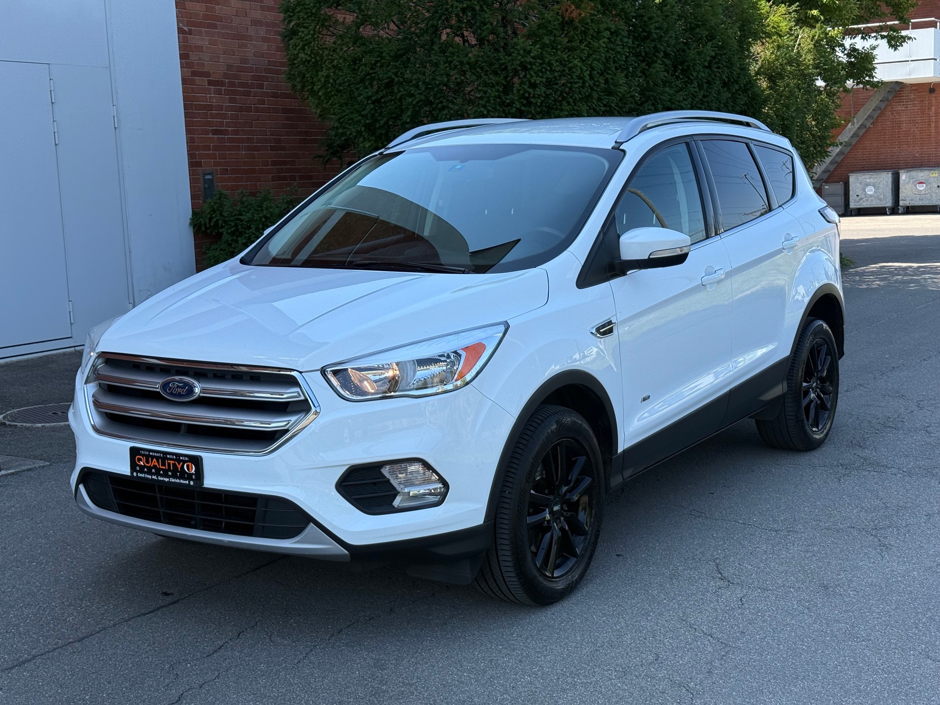 FORD Kuga 1.5 SCTi Titanium 4WD Automatic-image-2