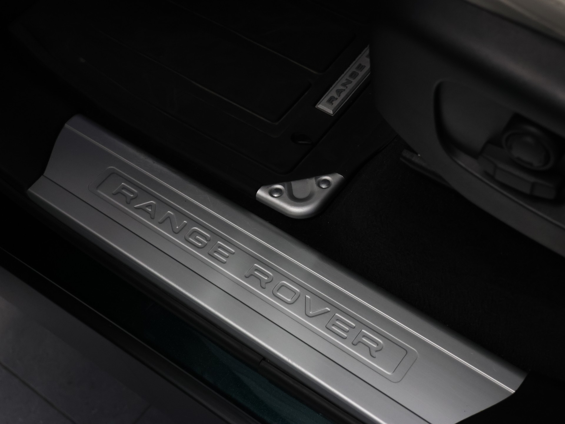 LAND ROVER LAND ROVER Range Rover Sport *Sitzheizung* *Meridian* *Panoramadach*-image-14