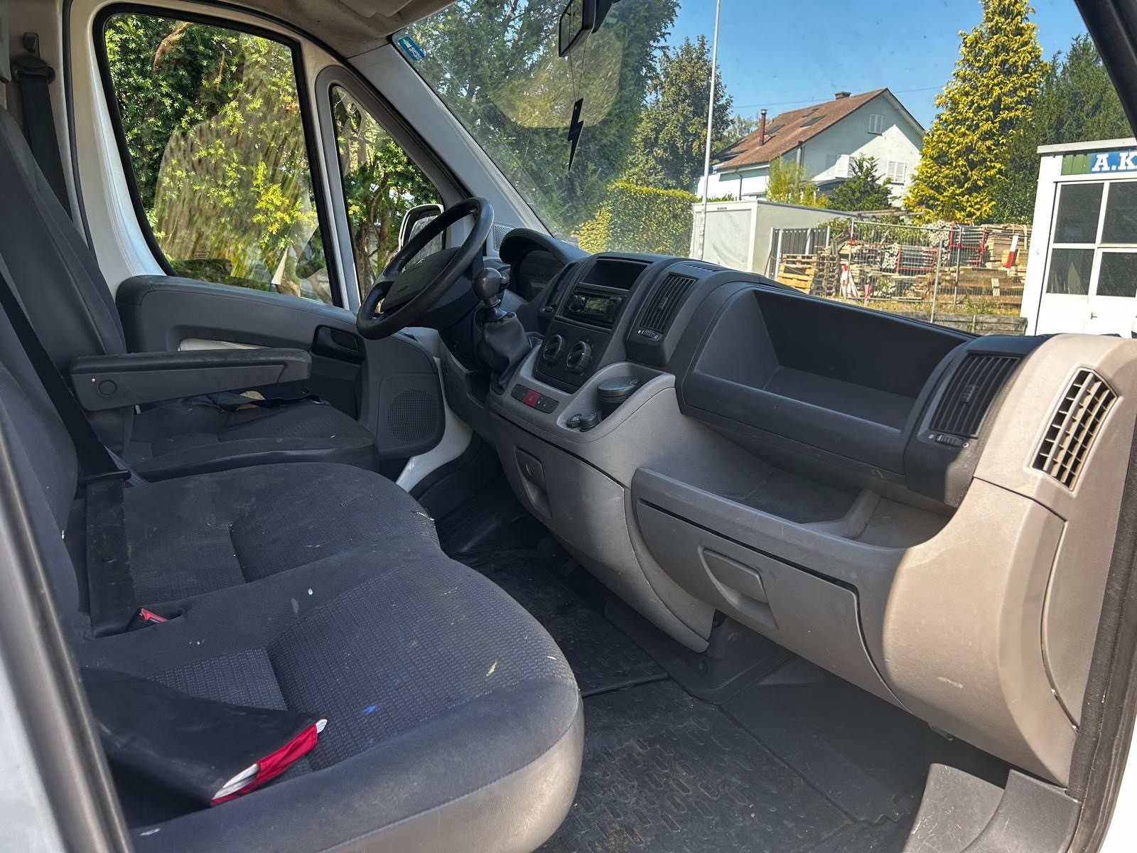 CITROEN Jumper 2.2 HDi 33 L2H1-image-10